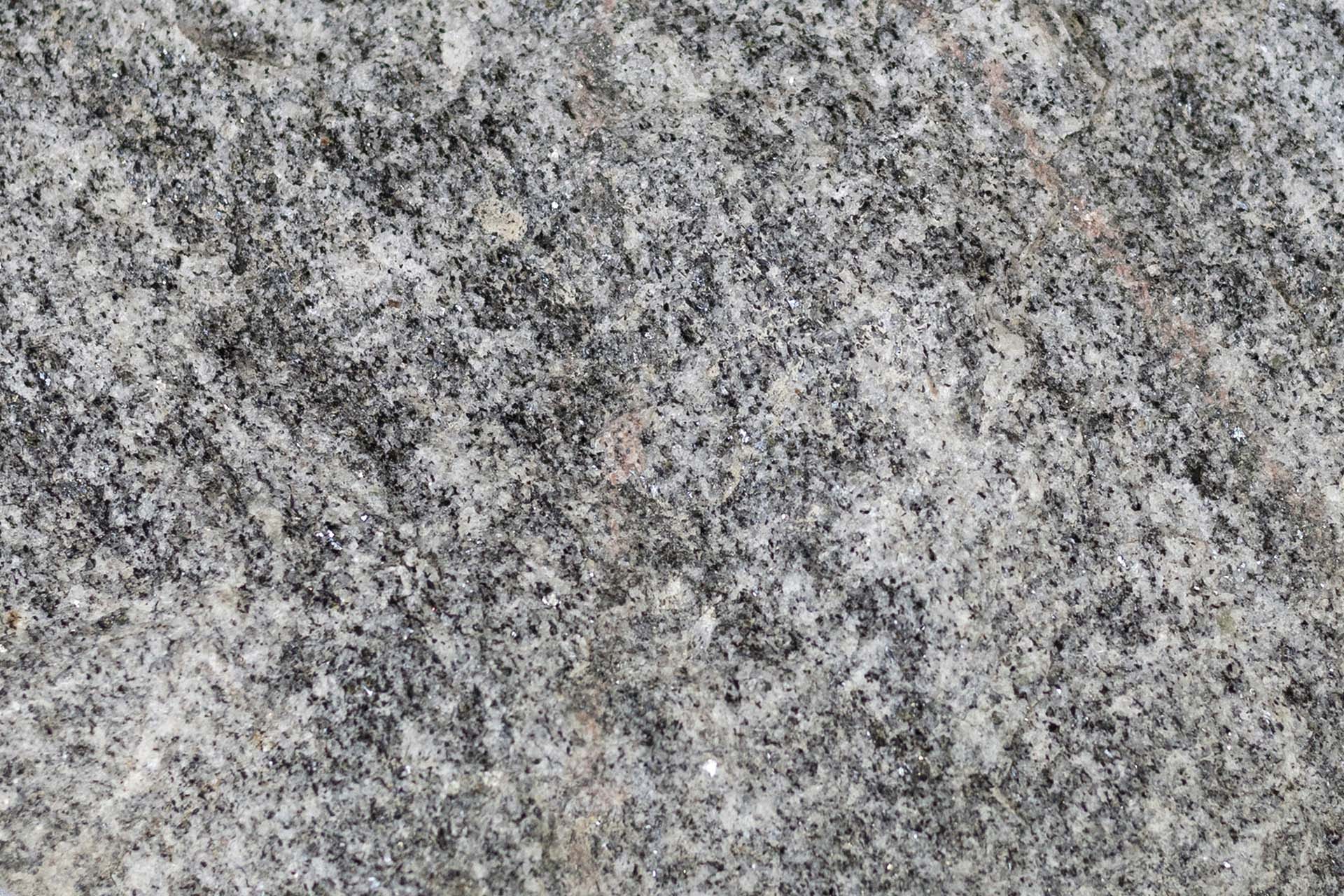 Natural Stone Wall Cladding Free Form - Loose Stone - Mixed Granite