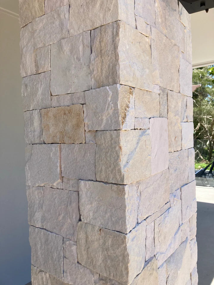 Natural Stone Wall Cladding Free Form - Loose Stone -  White Sandstone Castle Shape