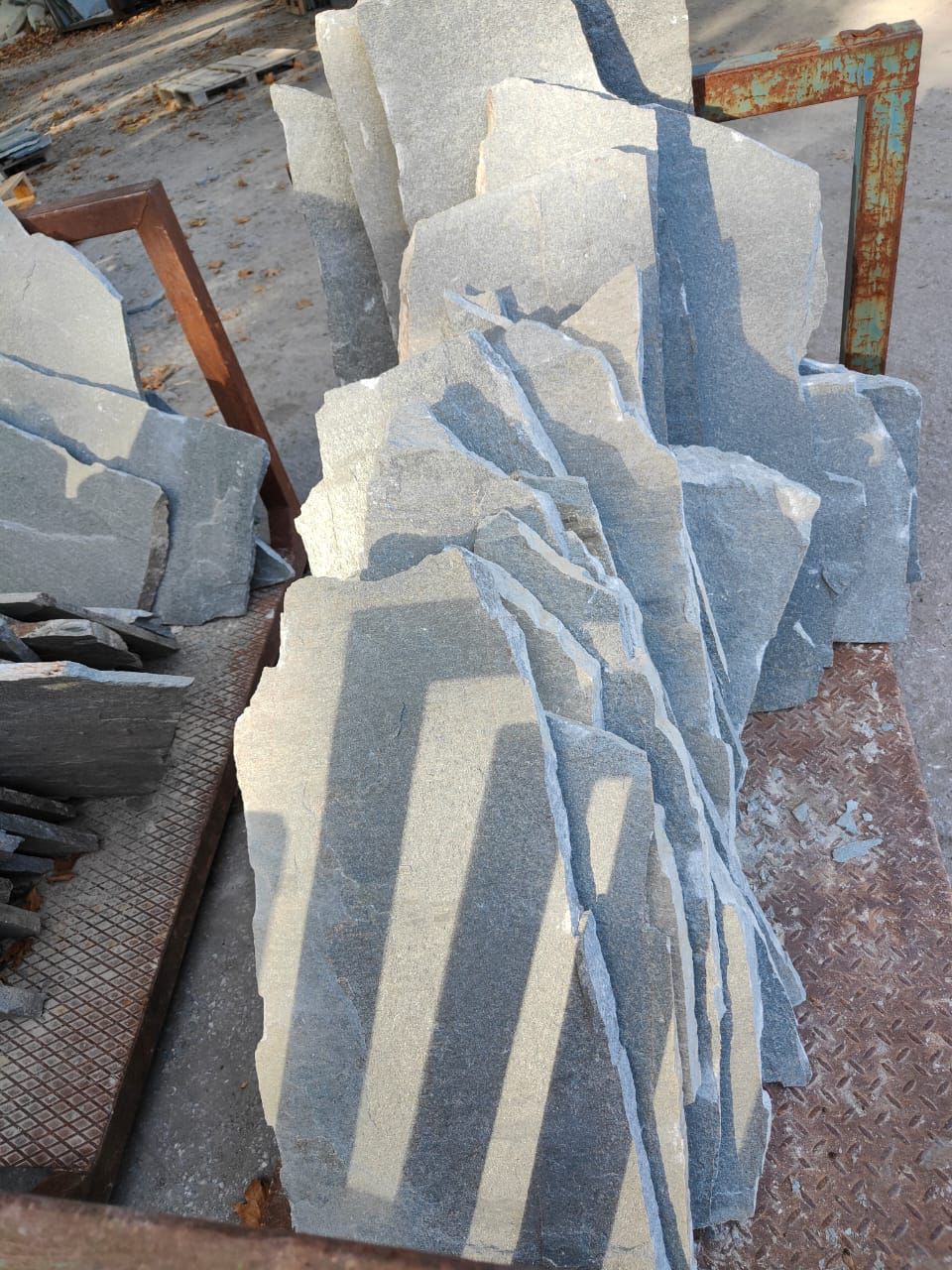 Greek - KAVALA GREY Crazy Paver - JUMBO Stone and Rock