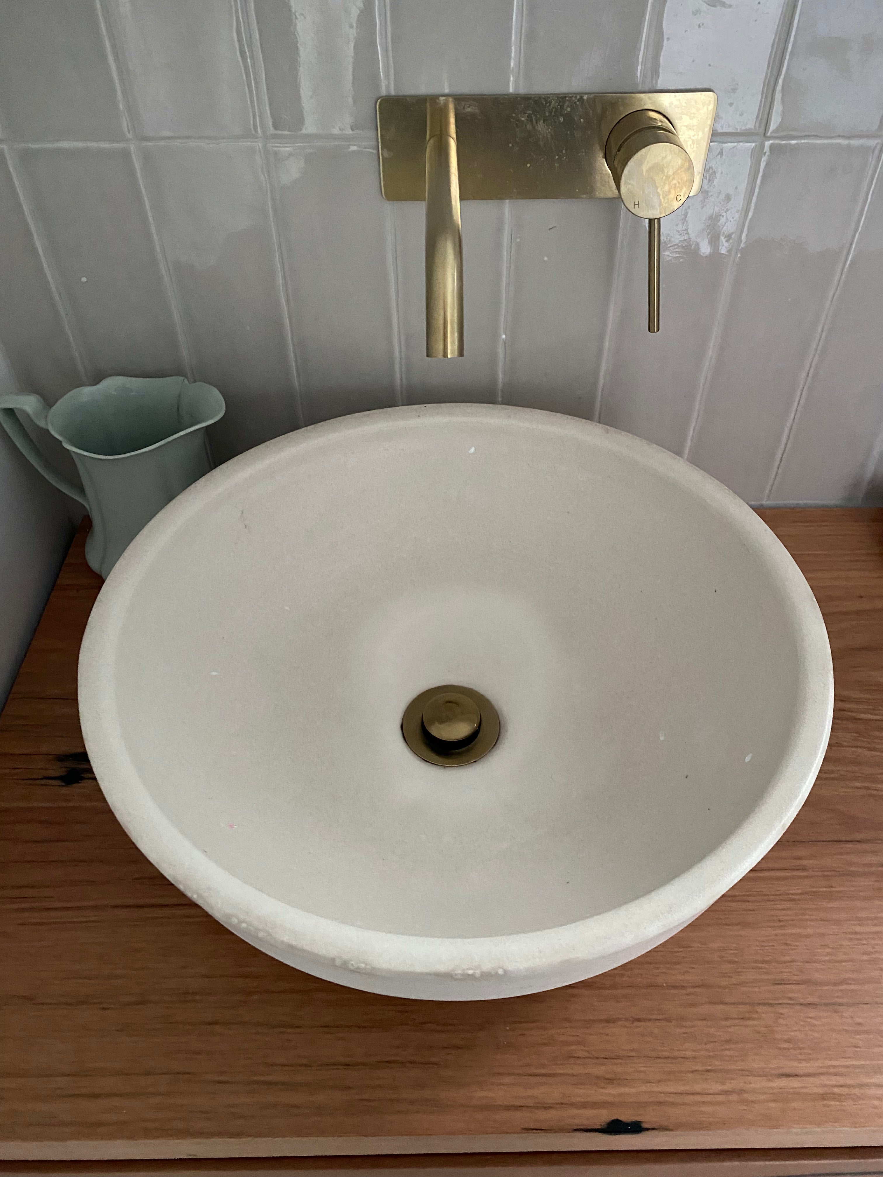 Round Concrete Bathroom Vanity Wash Basin EF930 Stone and Rock