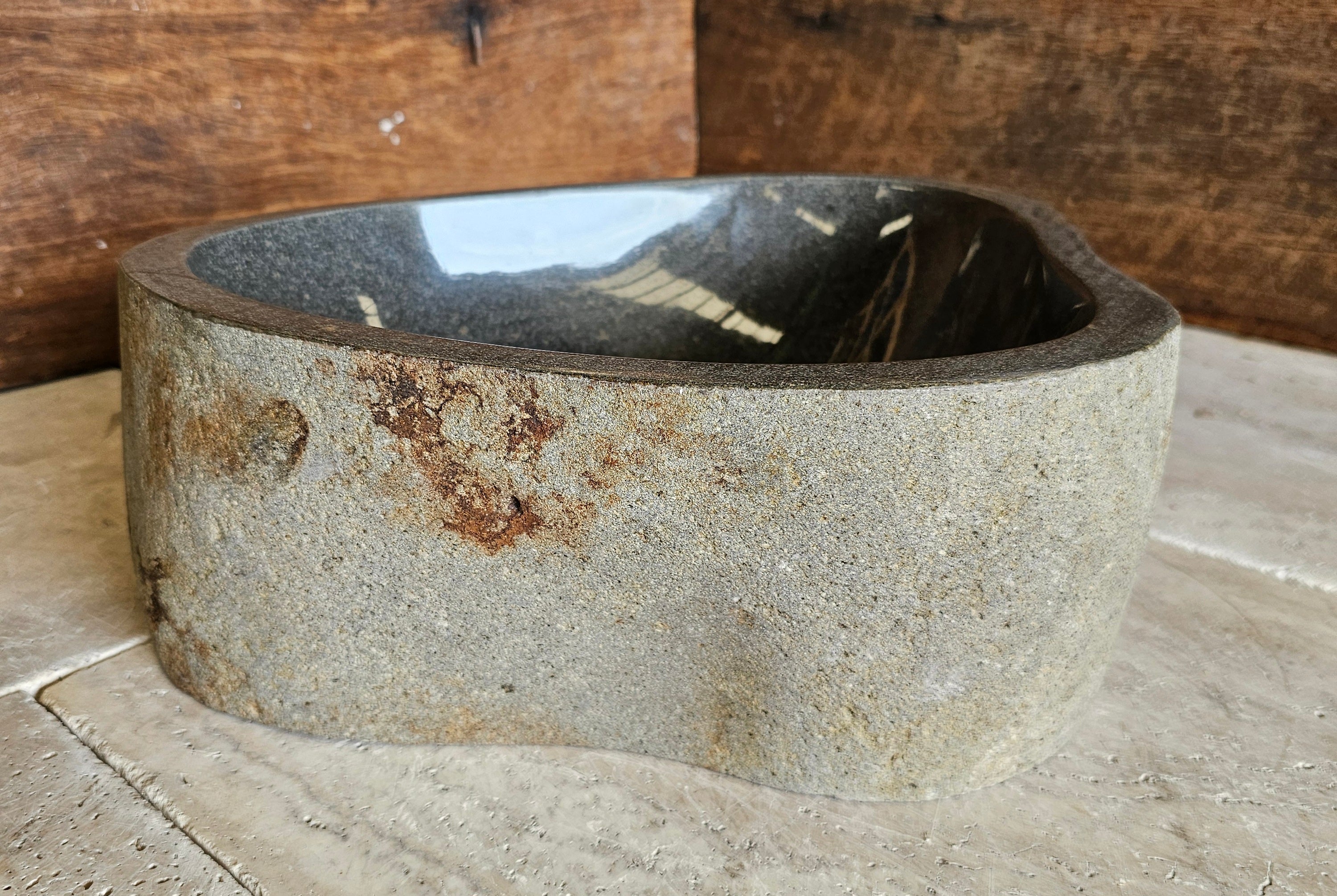 Handmade Natural Oval River Stone Bathroom Basin - RS2306077