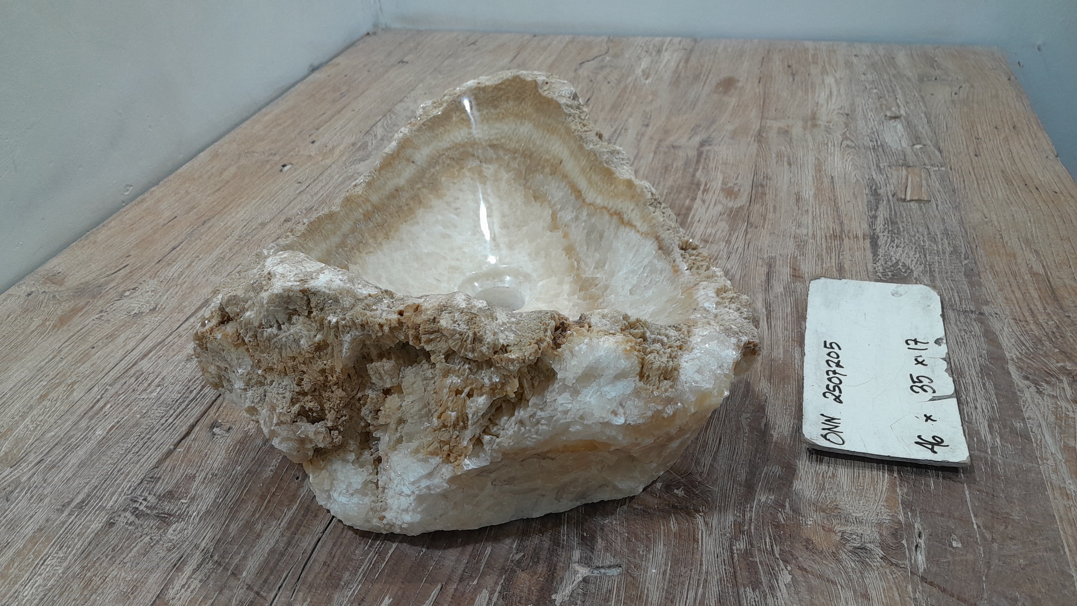 Natural Handmade Onyx Stone Bathroom Basin - ONN 2507205