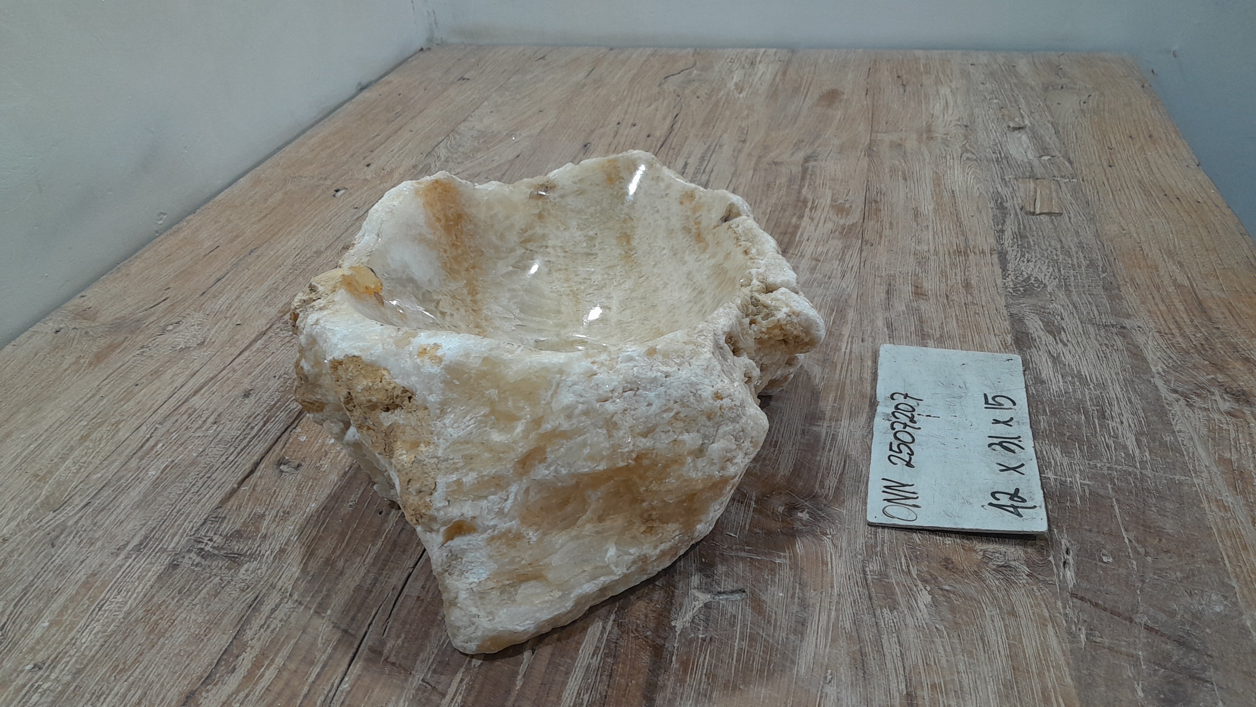 Natural Handmade Onyx Stone Bathroom Basin - ONN 2507207