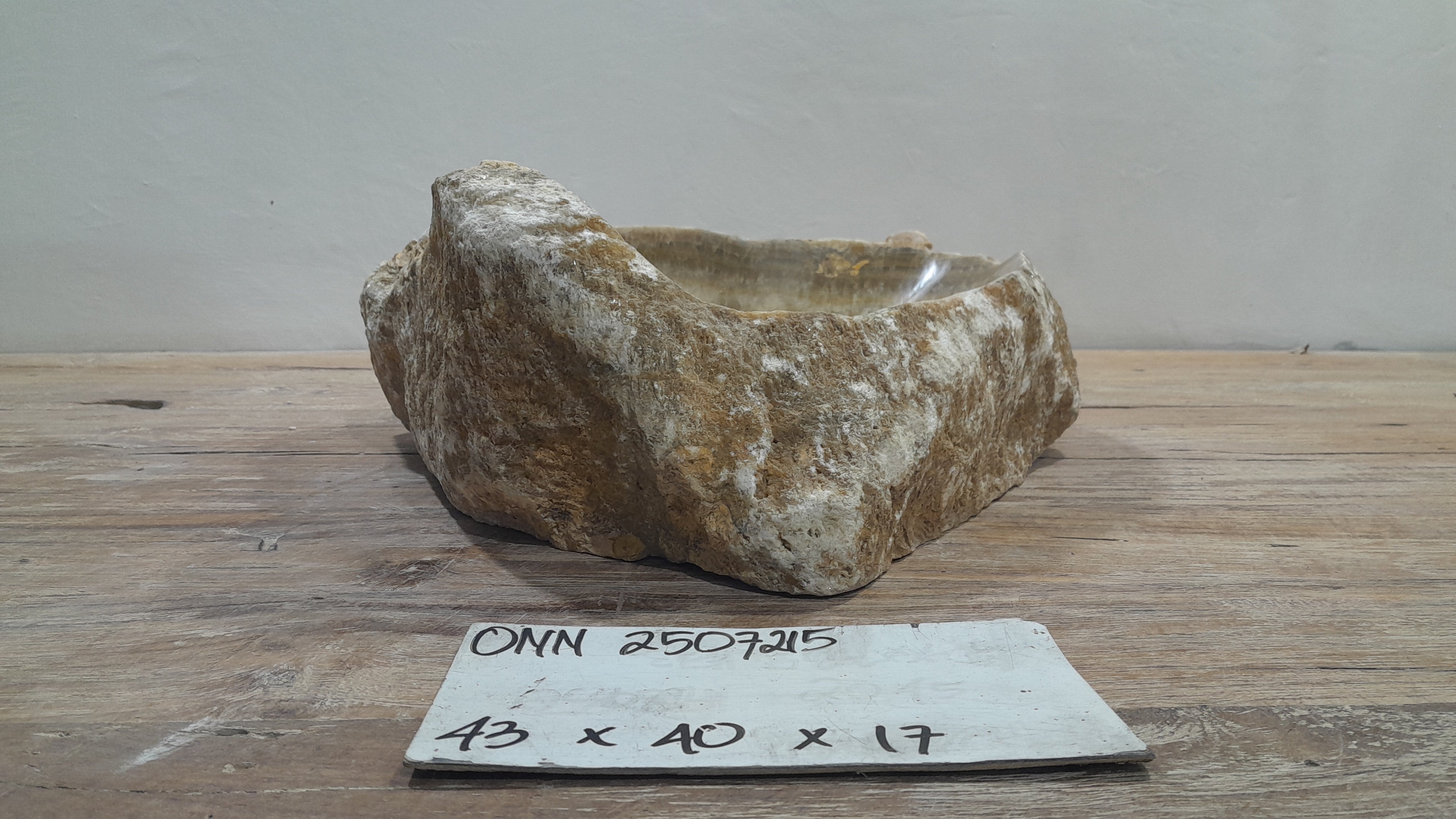 Natural Handmade Onyx Stone Bathroom Basin - ONN 2507215