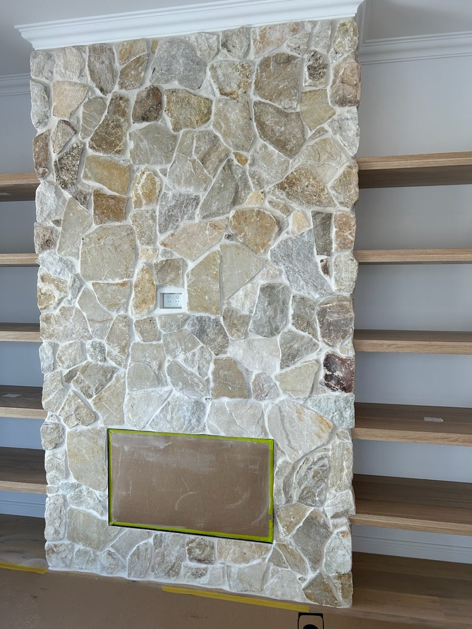 Natural Stone Wall Cladding Free Form - Loose - White Beige Blend ...