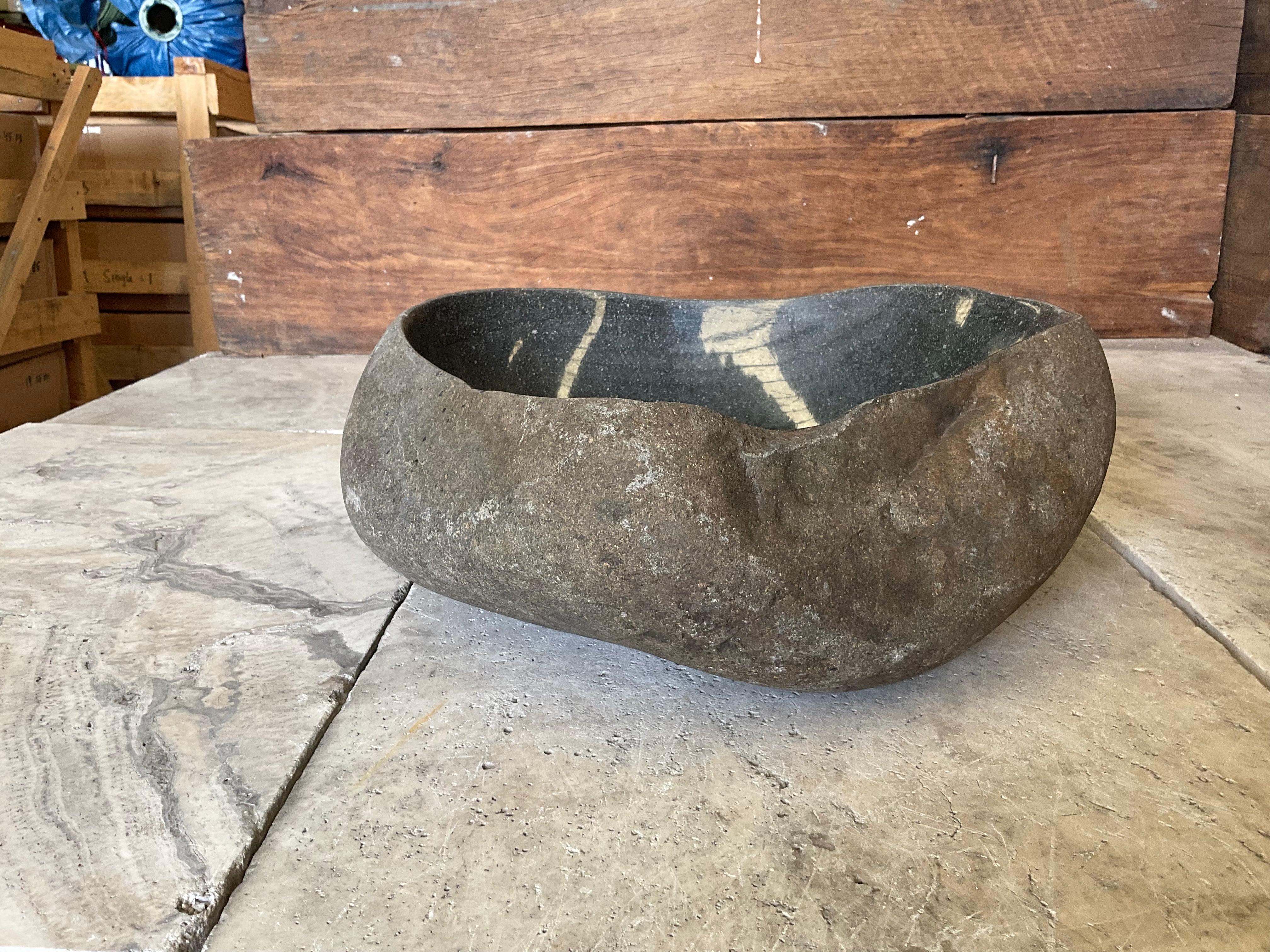 Handmade Natural Oval River Stone  Bathroom Basin  RVS 2310066