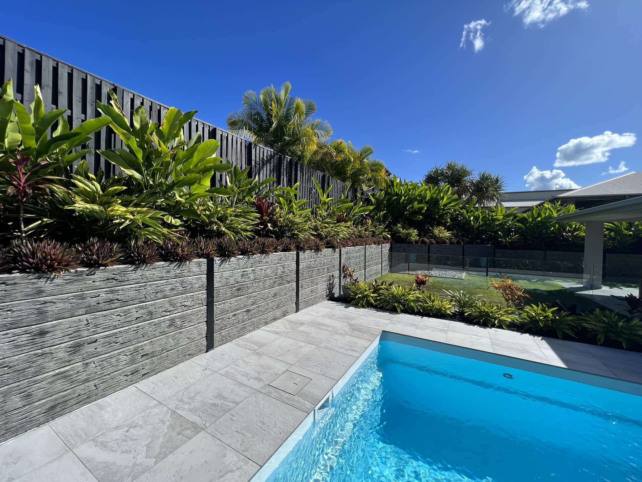 Heritage Timber Rustic Optimum Sealed Concrete Sleepers 55MPa - Installed Wall