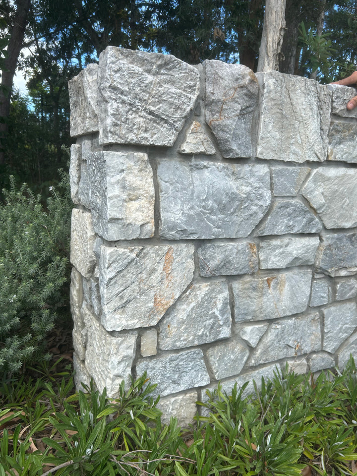 Natural Stone Wall Cladding Free Form - Loose - Grey Limestone Castle Series