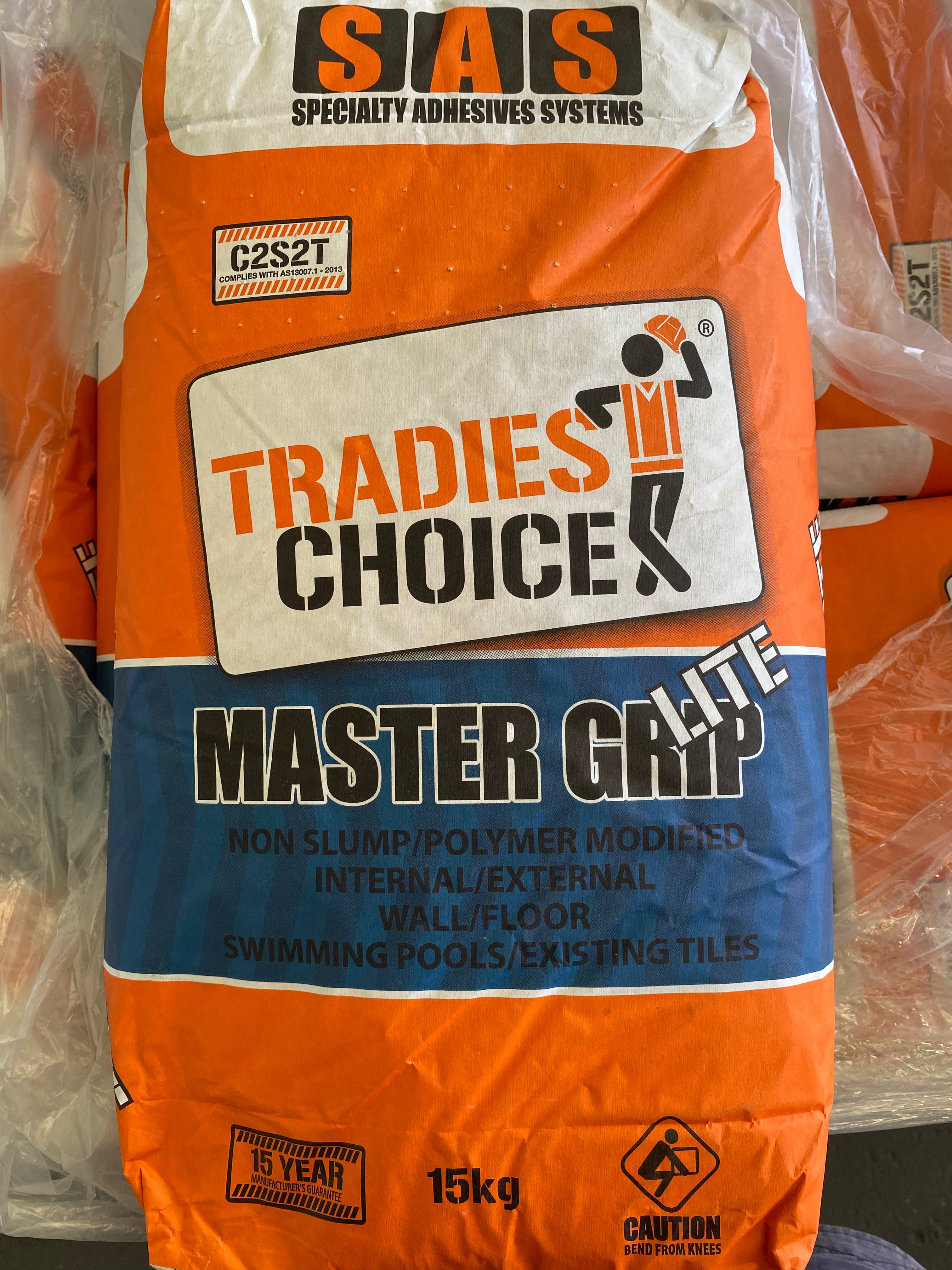 Master Grip Lite - C2S2T 15kg Tilers & Trade