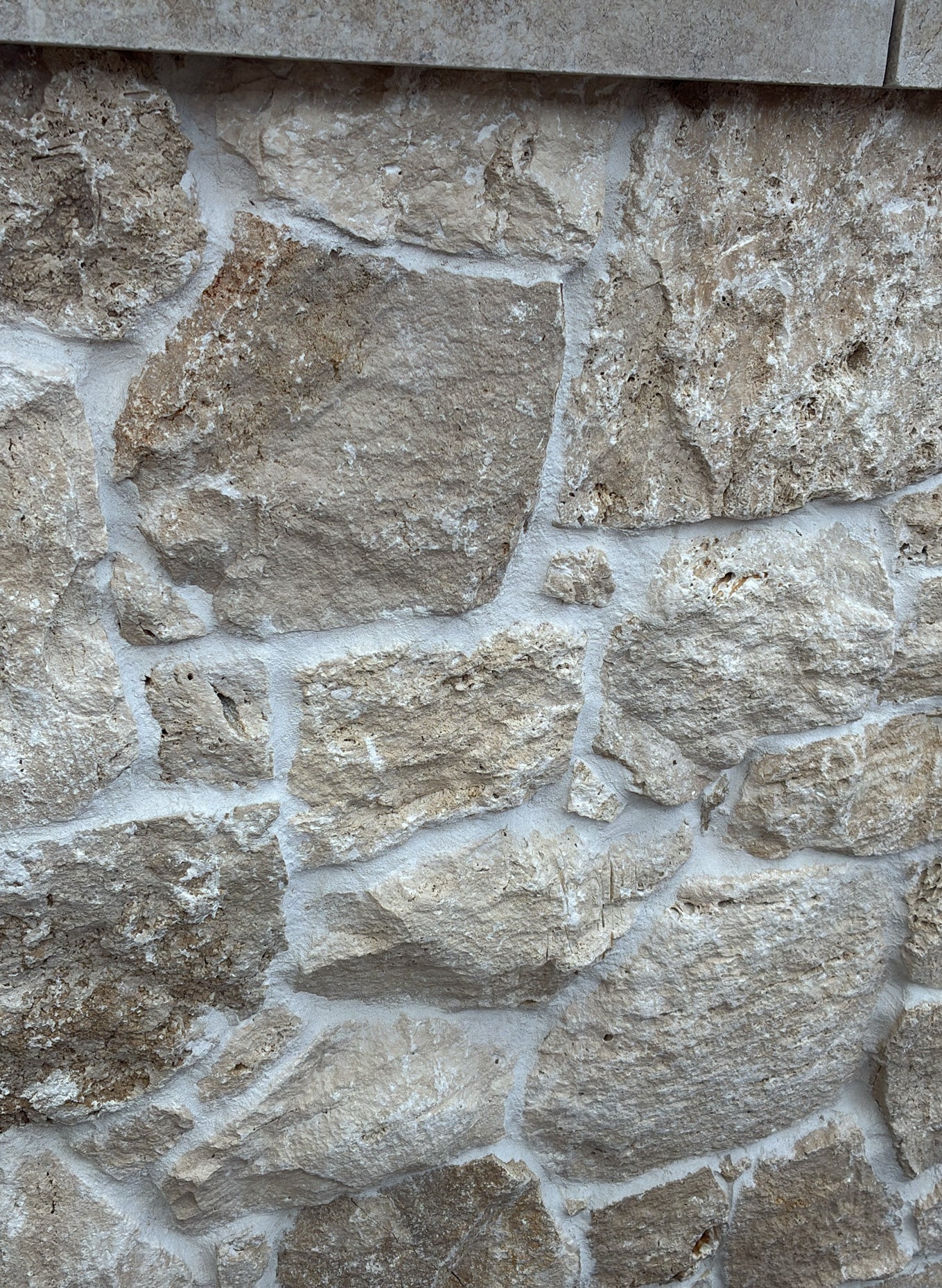 Wall Cladding Free Form Loose Stone - Travertine Noche - European Stone