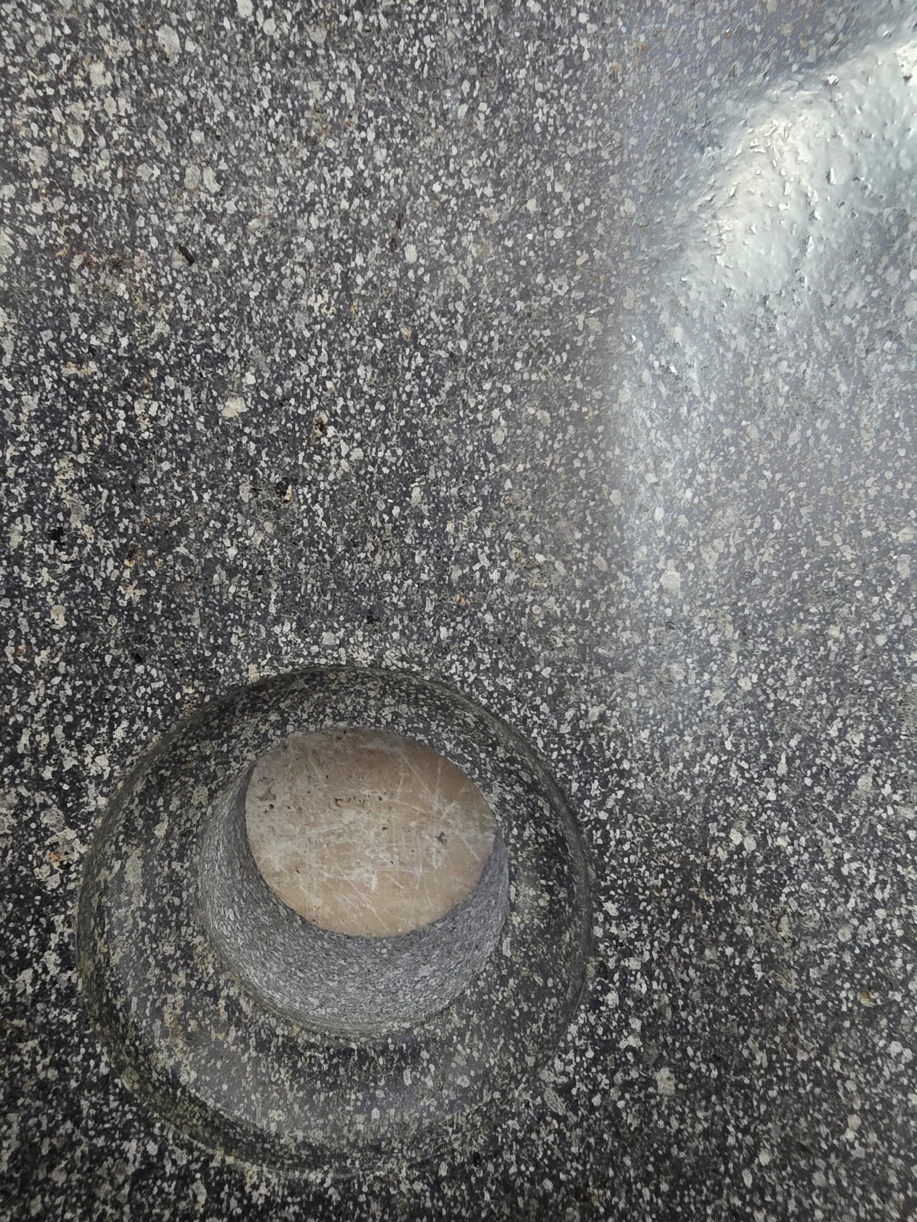 Handmade Natural Oval River Stone  Bathroom Basin  RVM 2409076