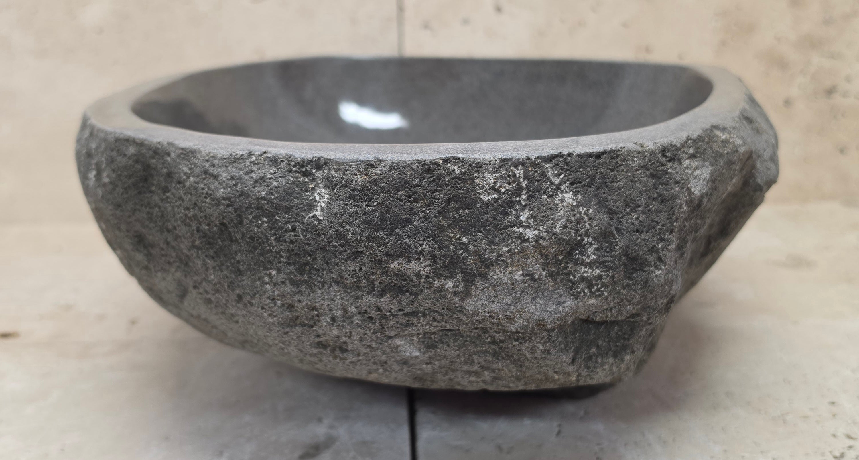 Handmade Natural Oval River Stone  Bathroom Basin  RM 25072069