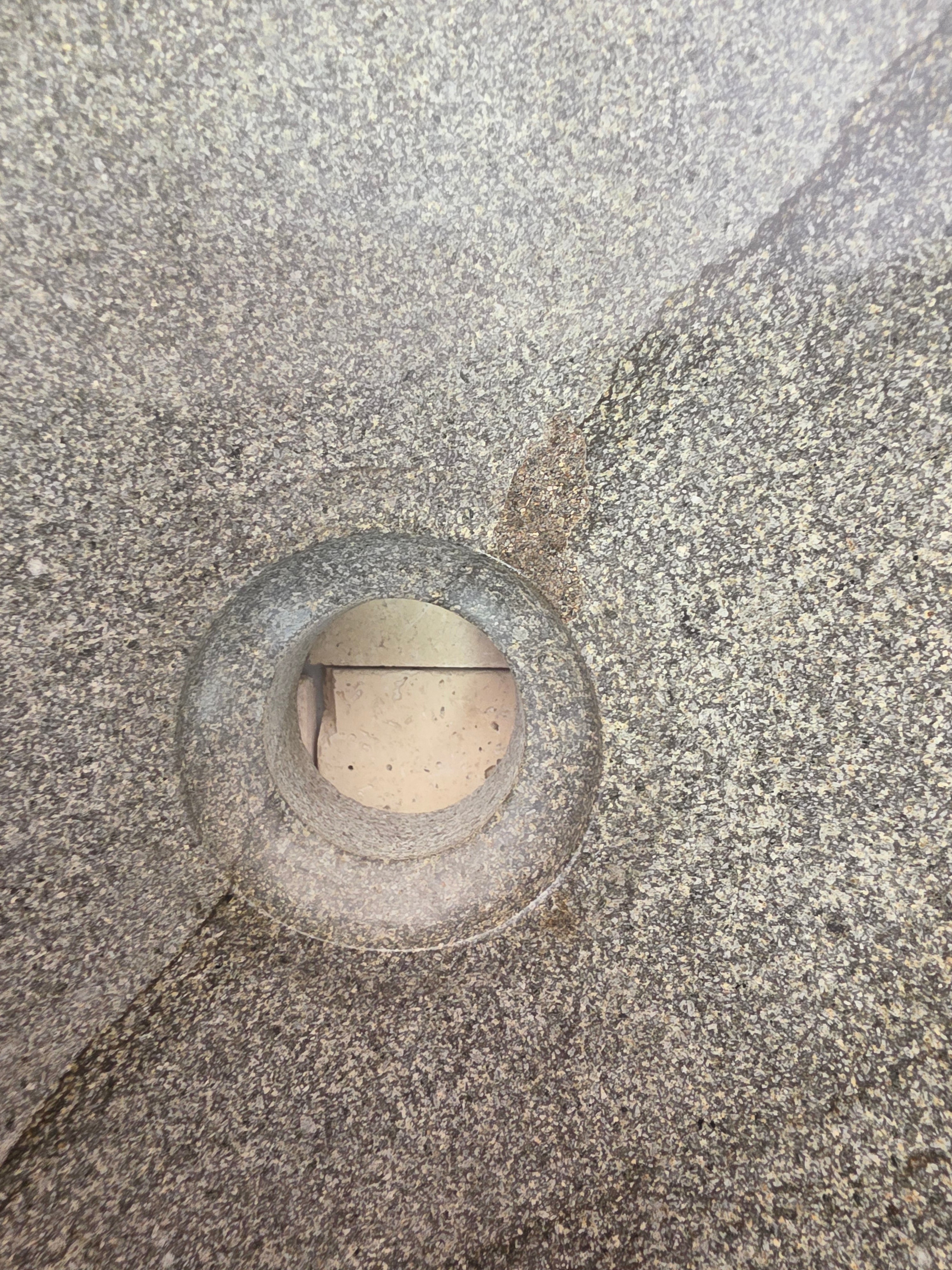 Handmade Natural Oval River Stone  Bathroom Basin  RM 25072099