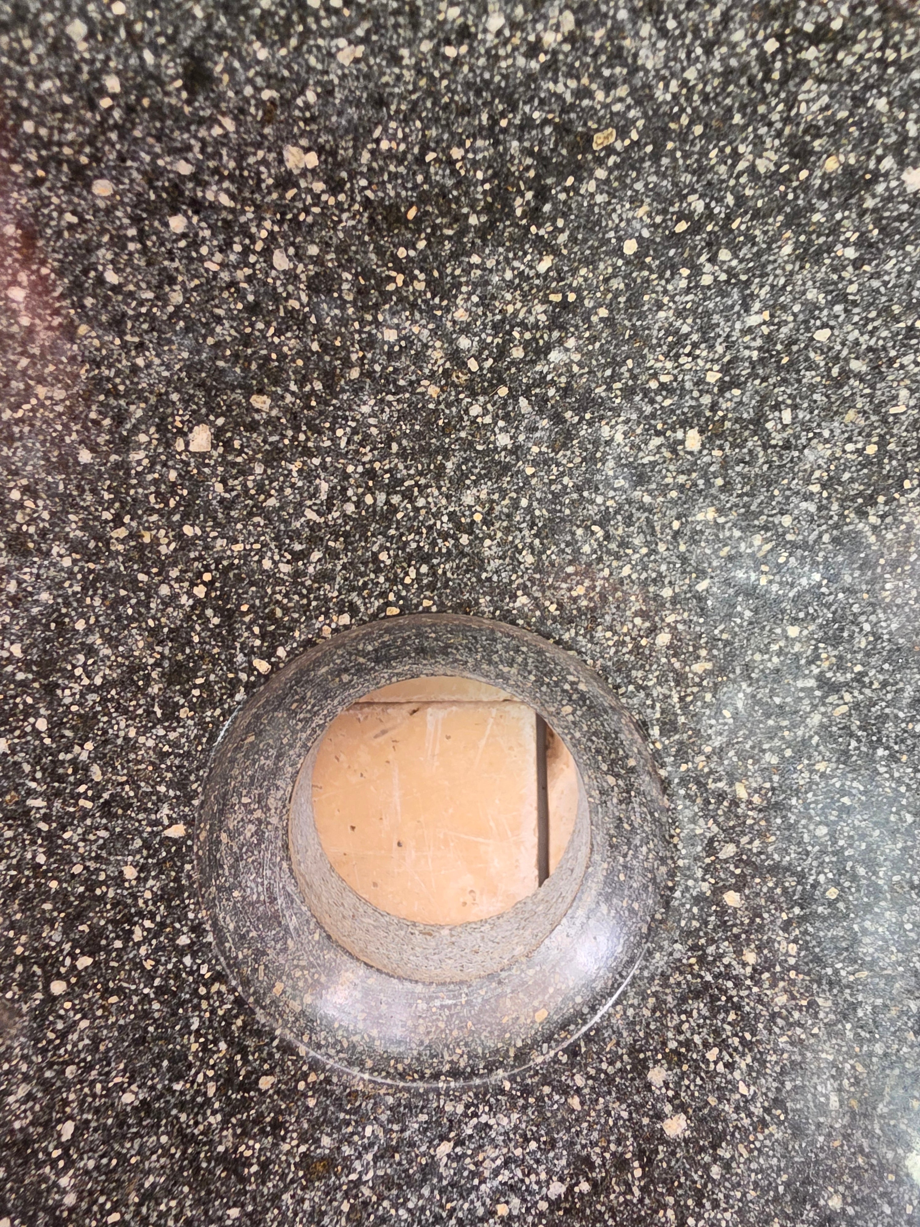 Handmade Natural Oval River Stone  Bathroom Basin  RM 25072031
