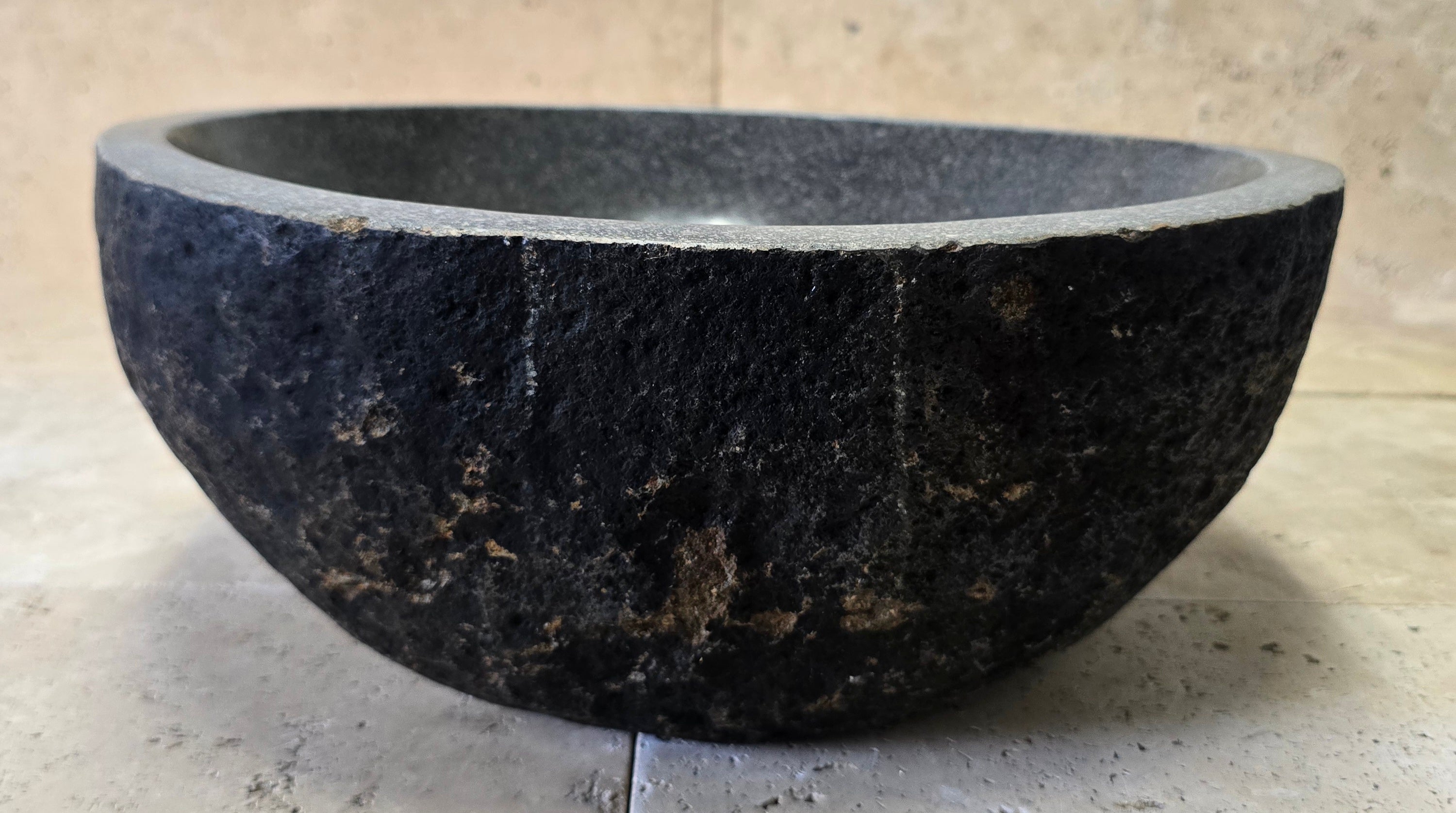 Handmade Natural Oval River Stone  Bathroom Basin  RS 2409088