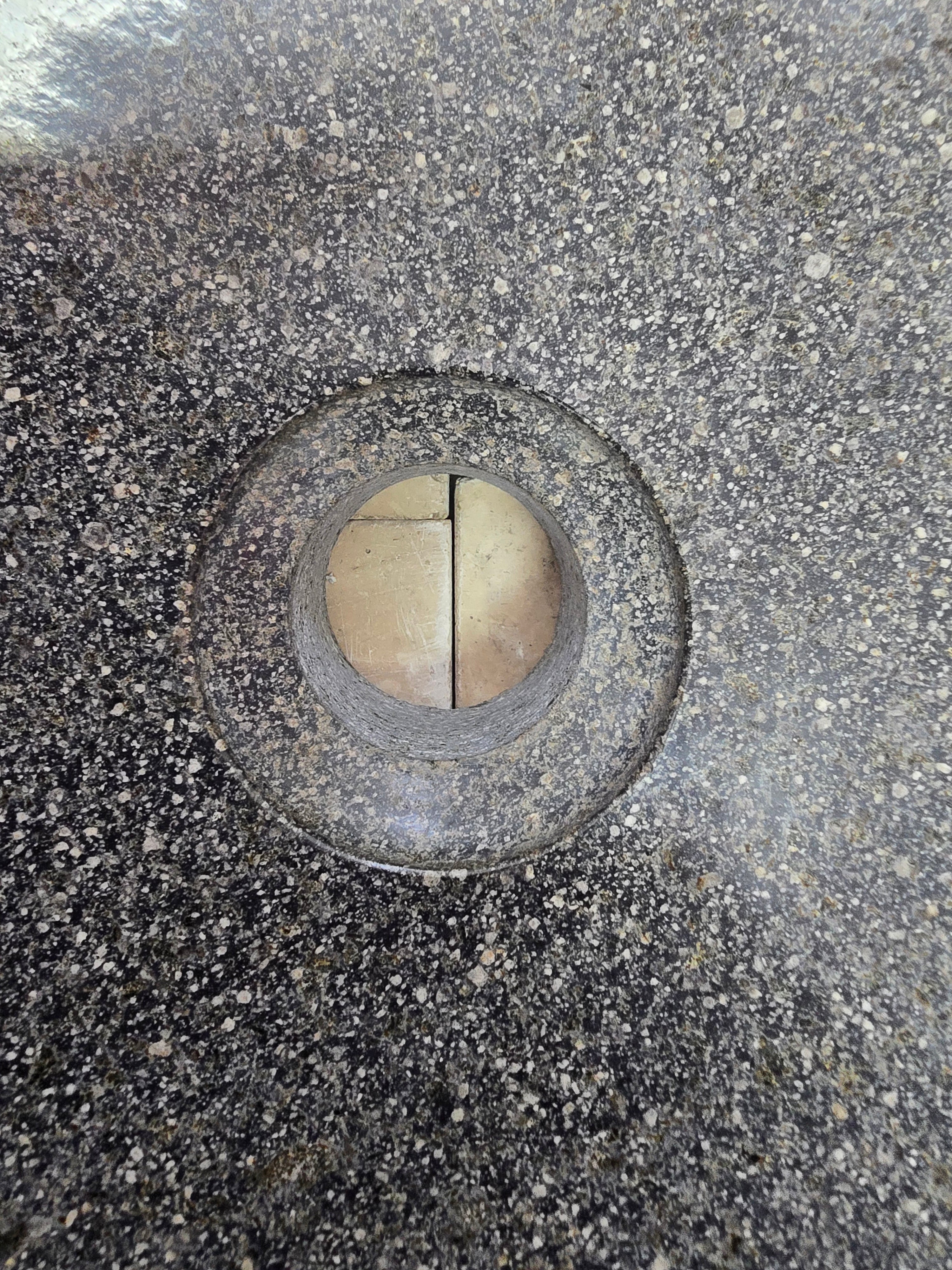 Handmade Natural Oval River Stone  Bathroom Basin  RVS 2409043