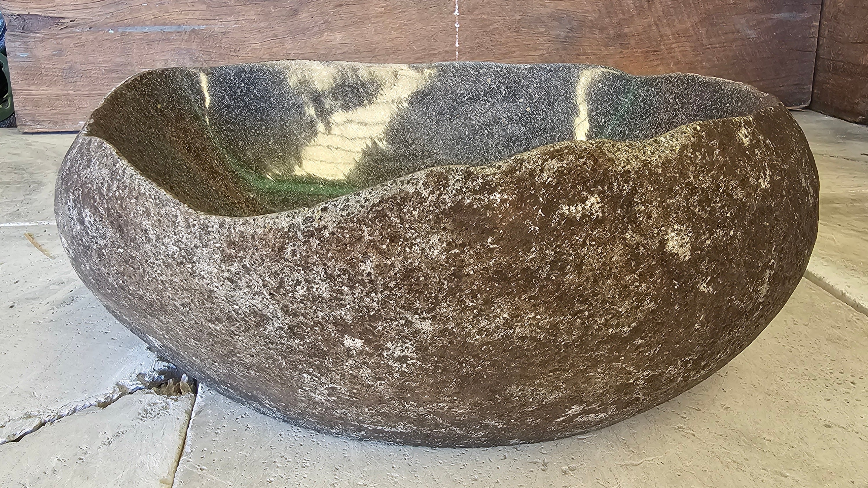 Handmade Natural Oval River Stone  Bathroom Basin  RVS 2409050