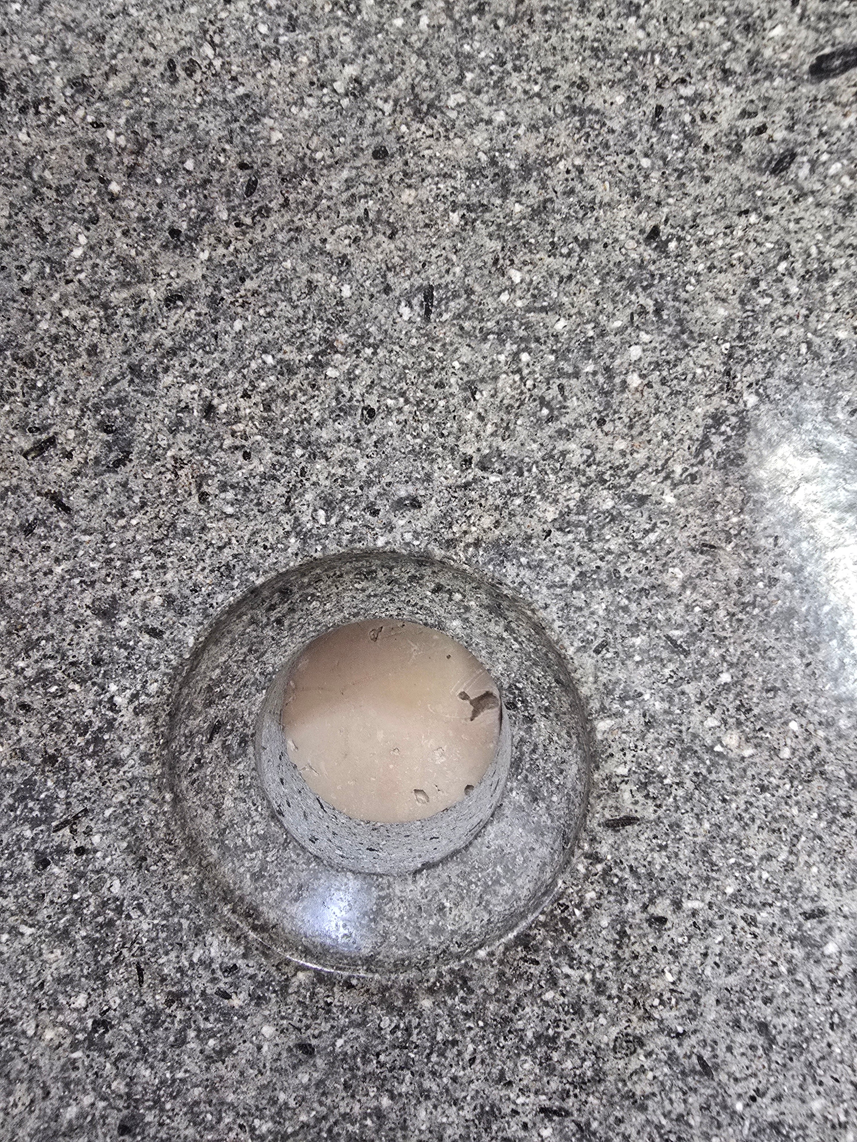 Handmade Natural Oval River Stone  Bathroom Basin  RVS 2409048