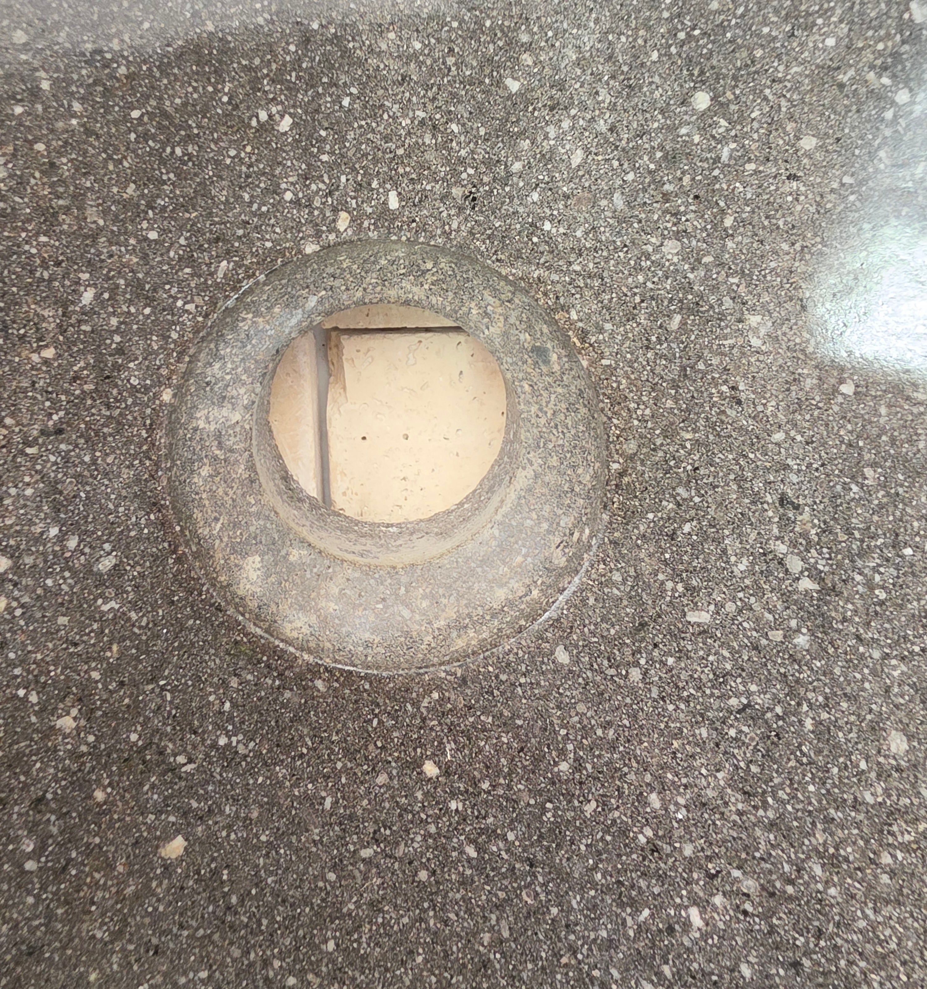Handmade Natural Oval River Stone  Bathroom Basin  RL 25072036