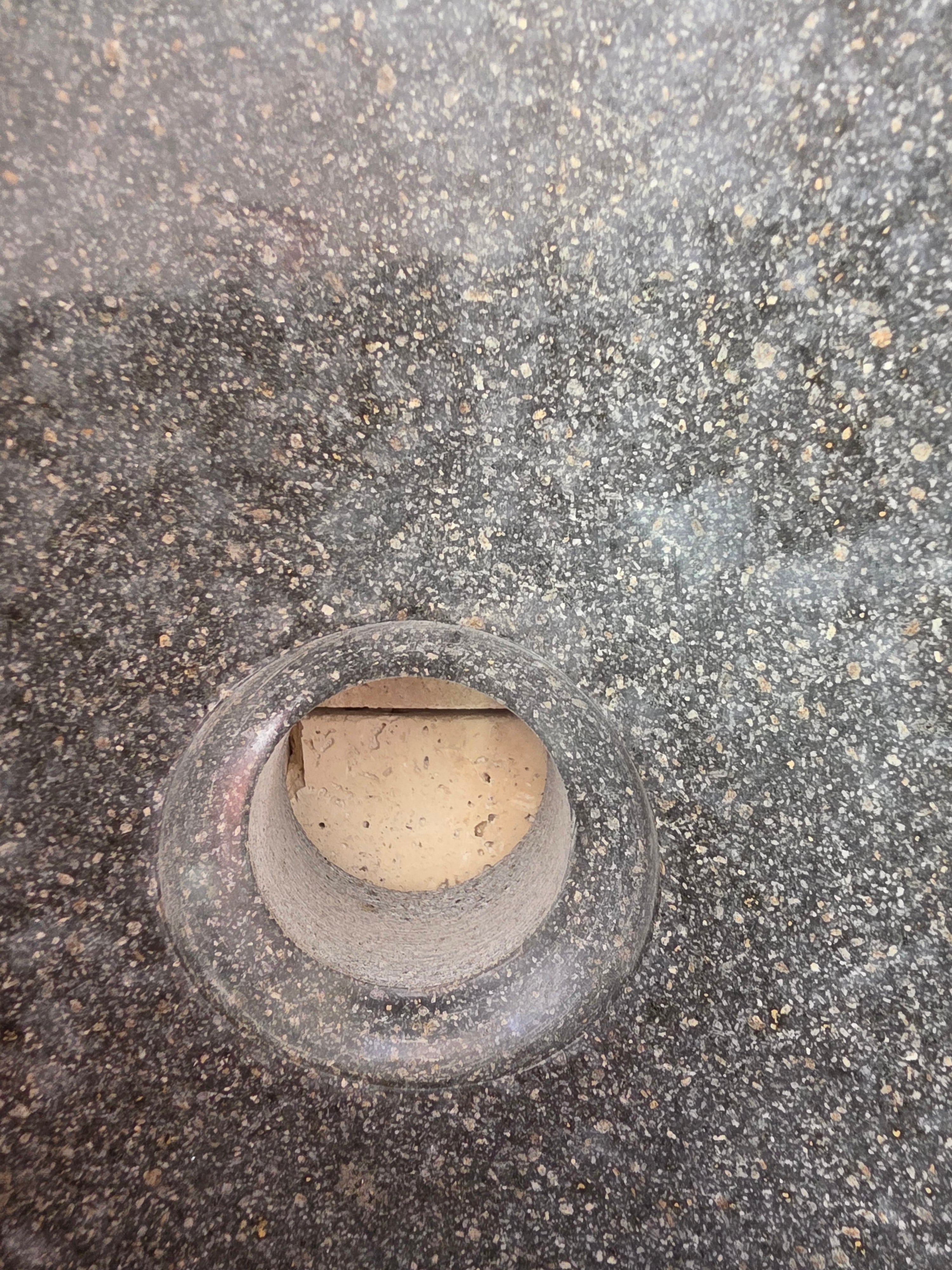 Handmade Natural Oval River Stone  Bathroom Basin  RL 25072051