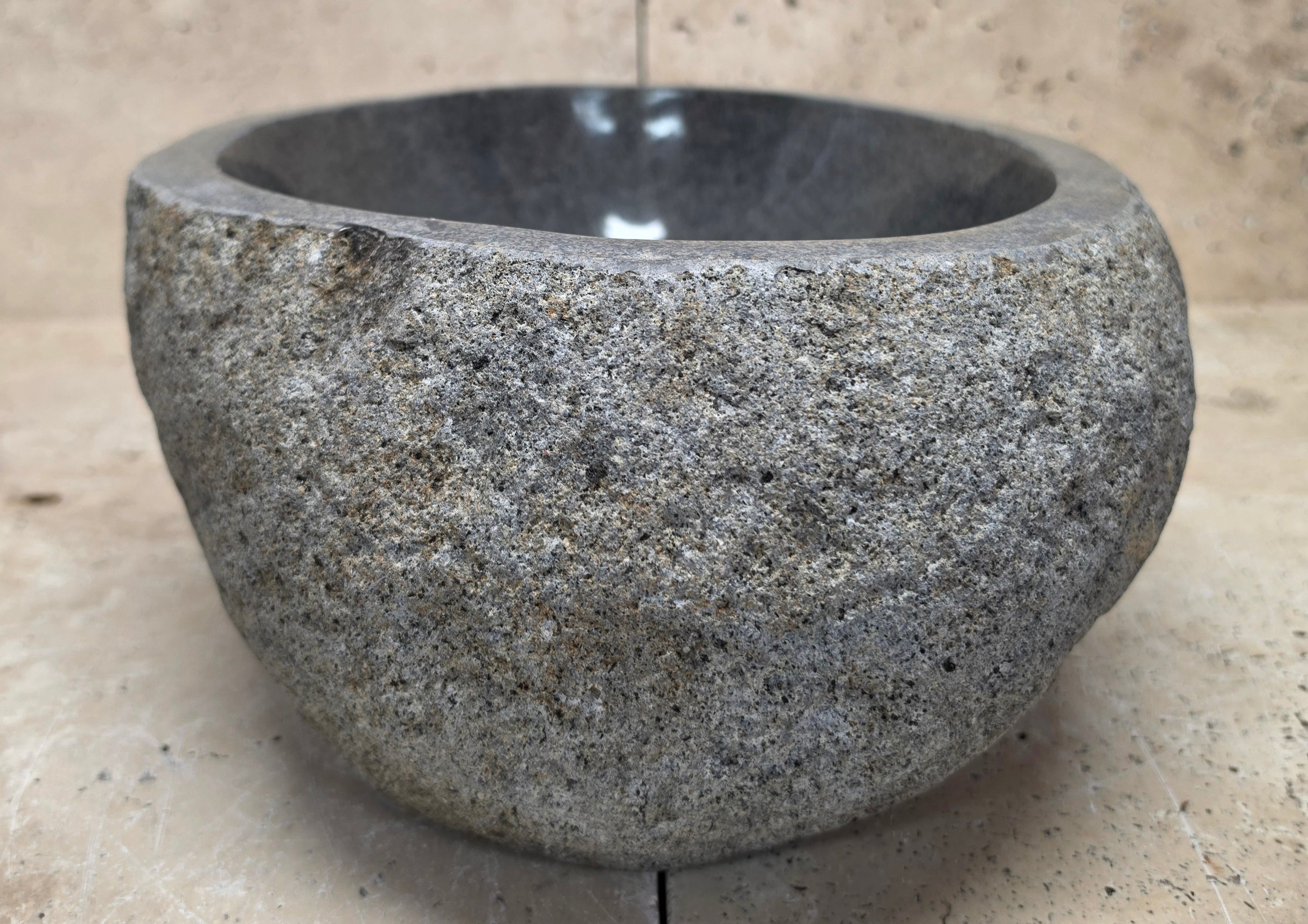 Handmade Natural Oval River Stone  Bathroom Basin  RM 25072003