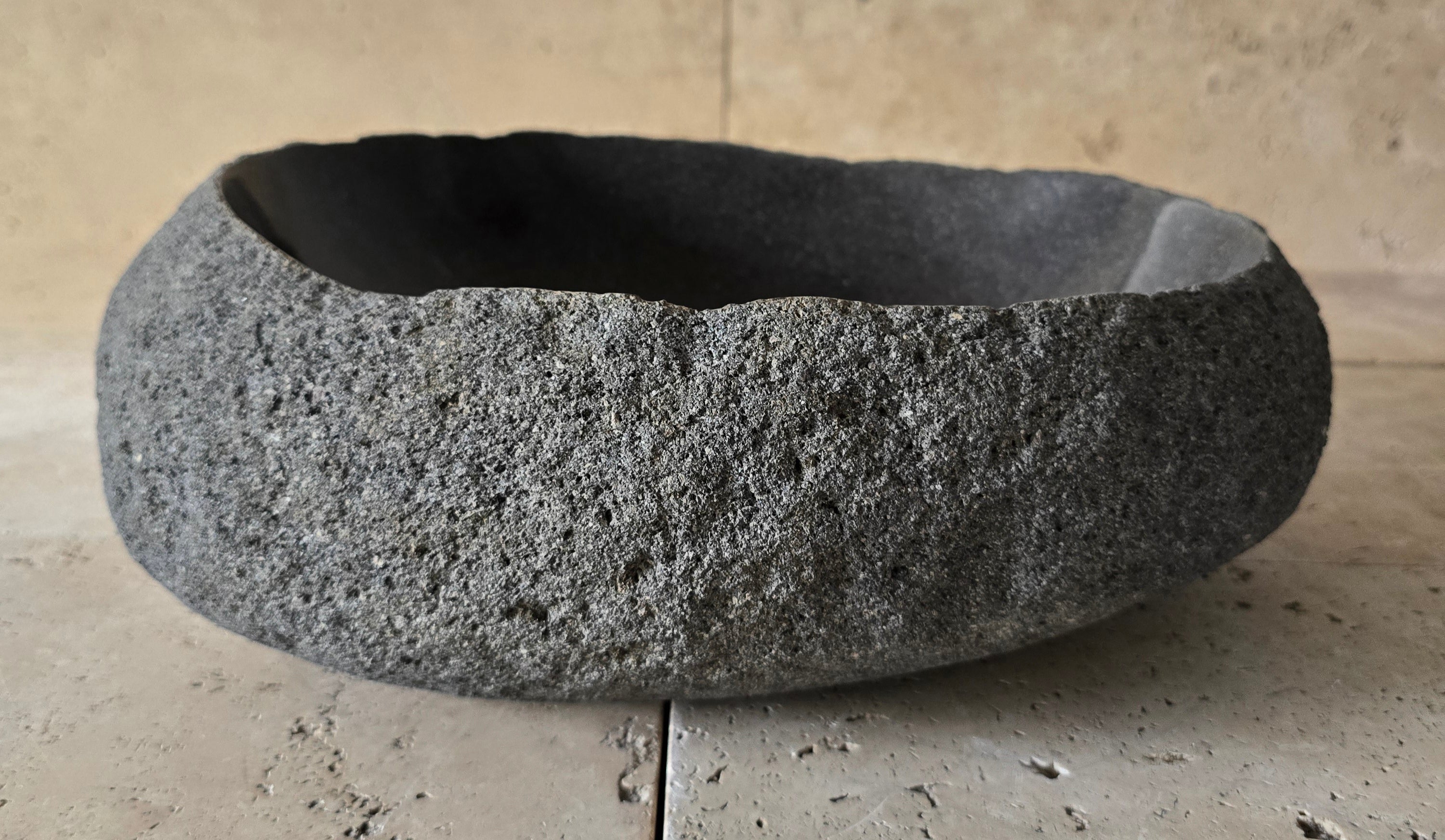 Handmade Natural Oval River Stone  Bathroom Basin  RVM 2409093