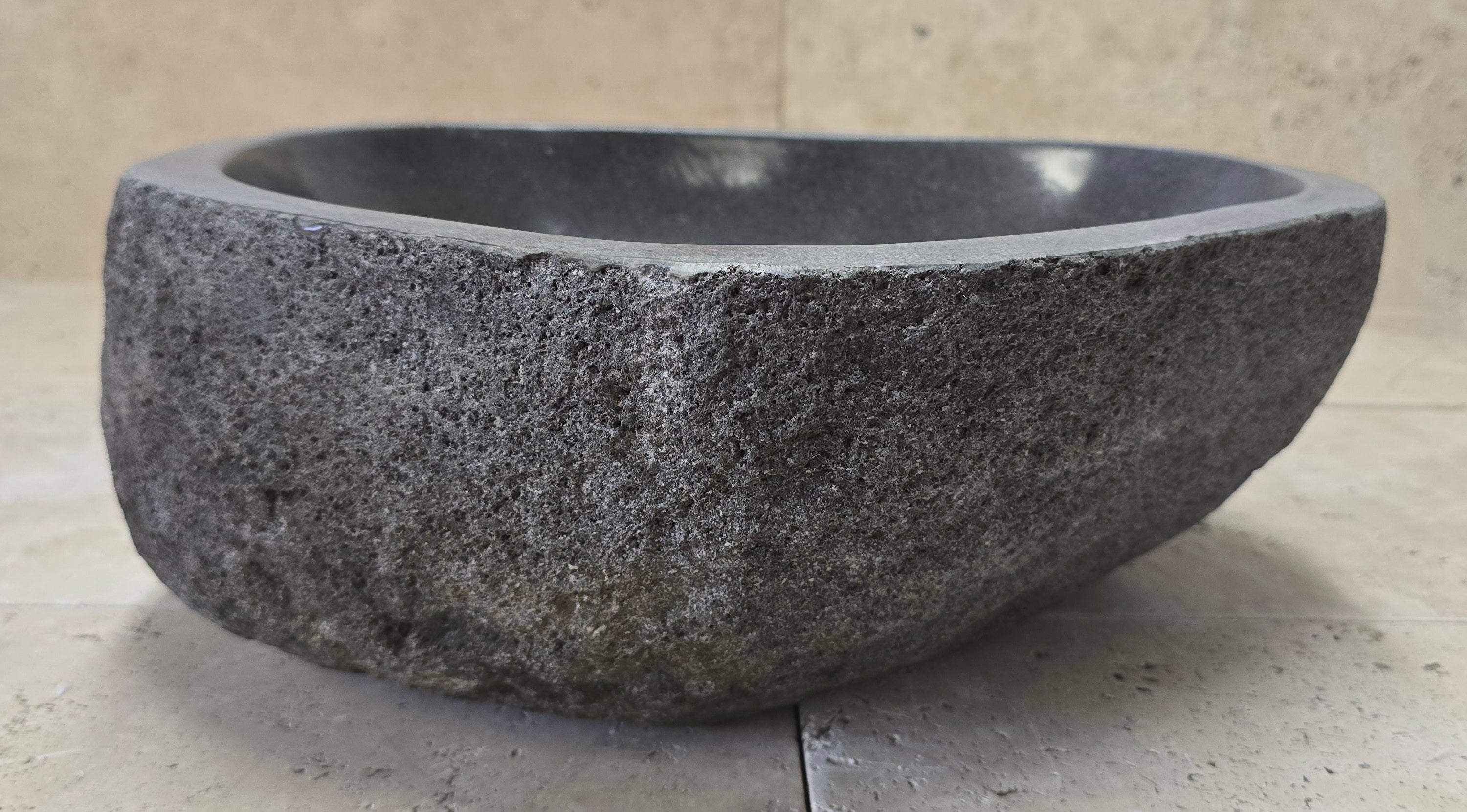 Handmade Natural Oval River Stone  Bathroom Basin  RS 2409086