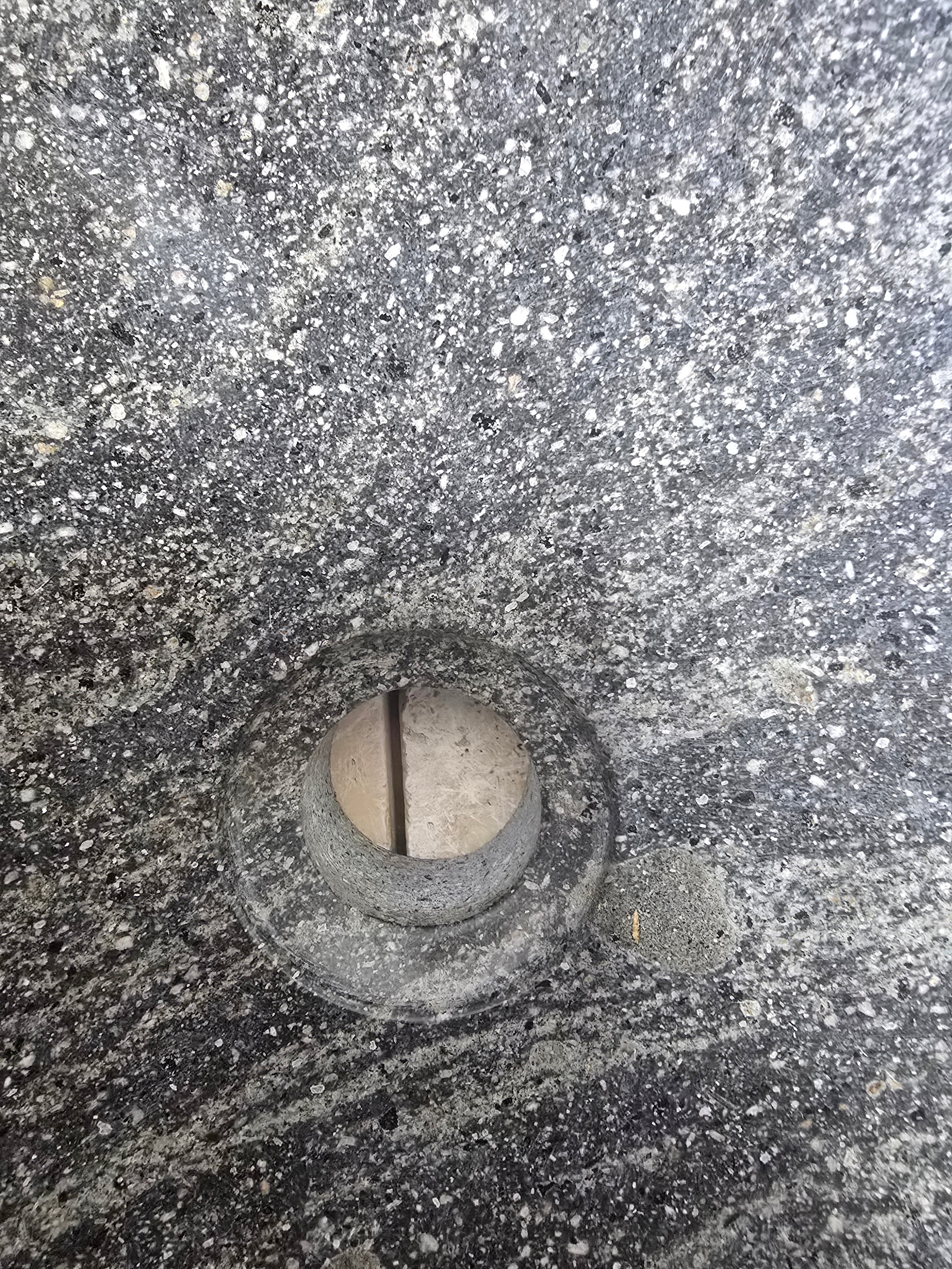 Handmade Natural Oval River Stone  Bathroom Basin  RS 2409001
