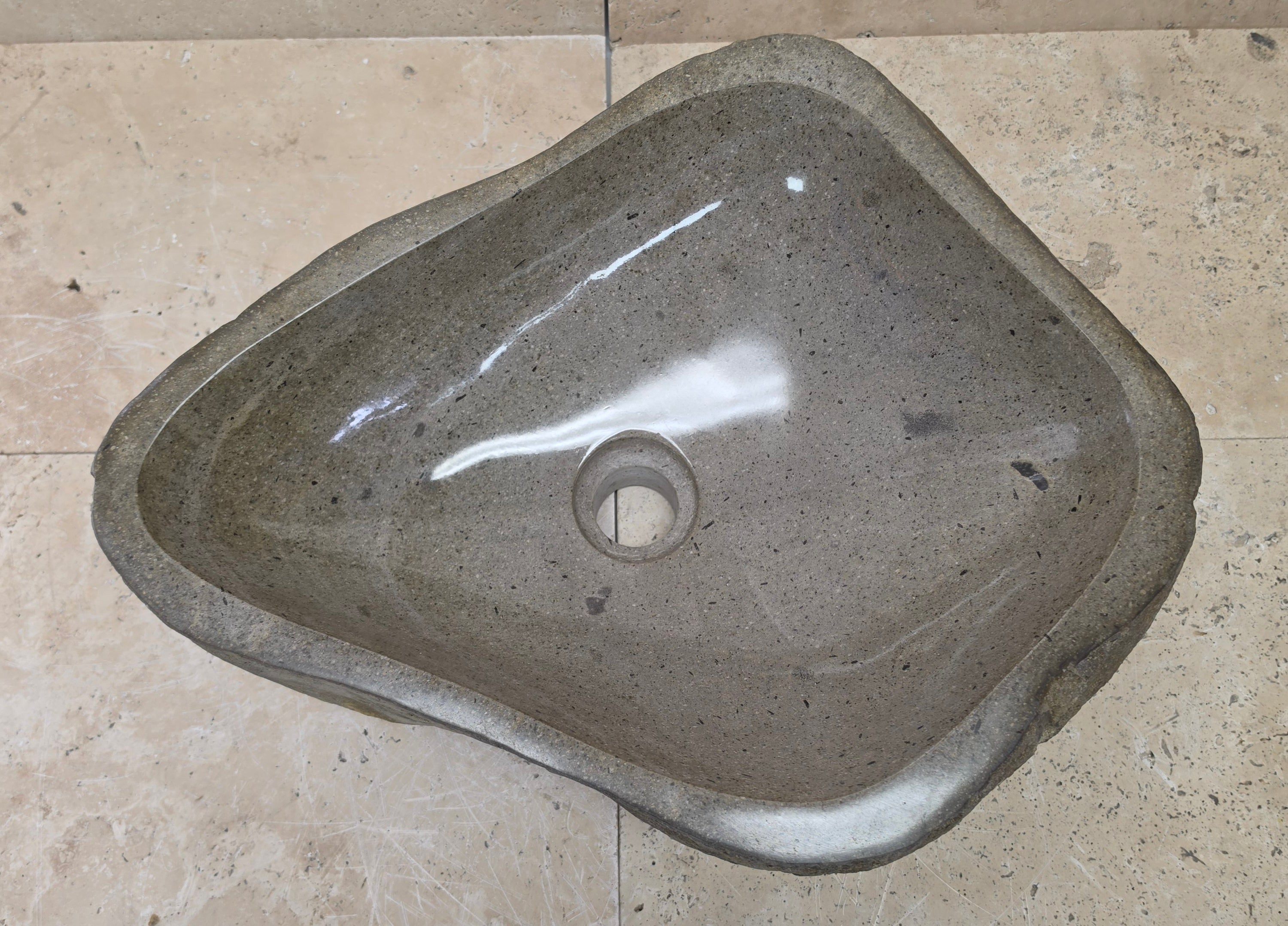 Handmade Natural Oval River Stone  Bathroom Basin  RM 25072098