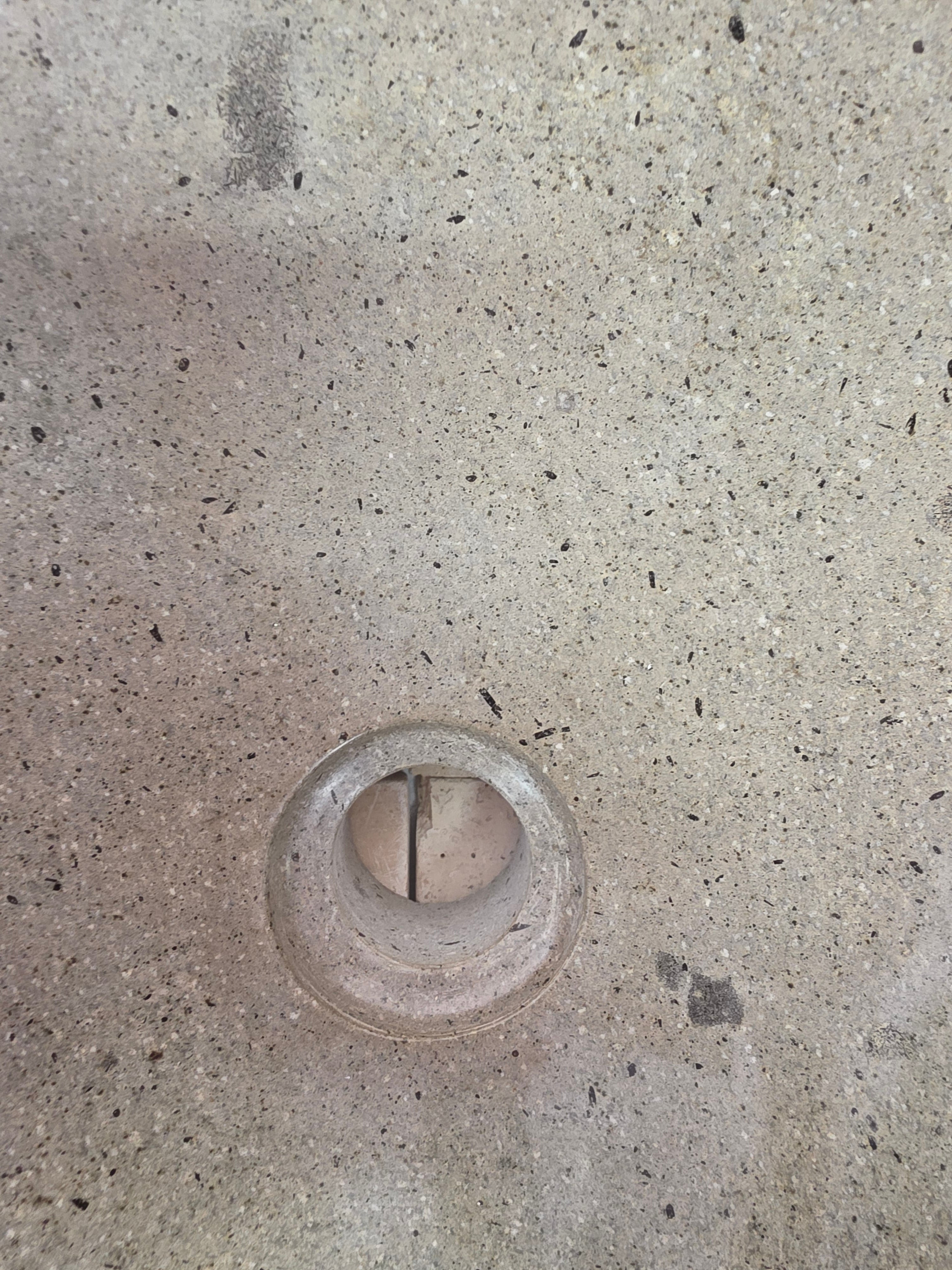 Handmade Natural Oval River Stone  Bathroom Basin  RM 25072098