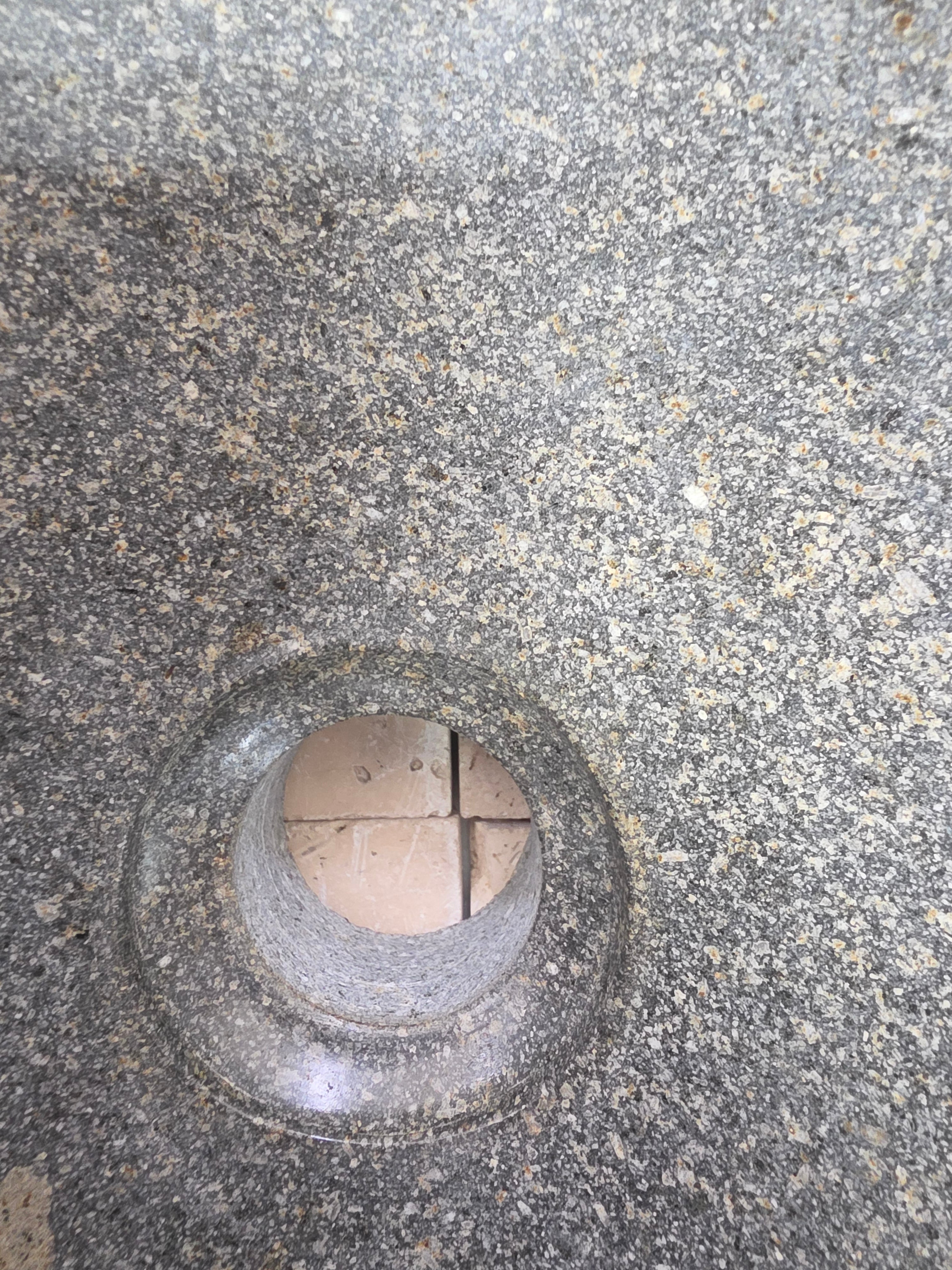 Handmade Natural Oval River Stone  Bathroom Basin  RS 2409127
