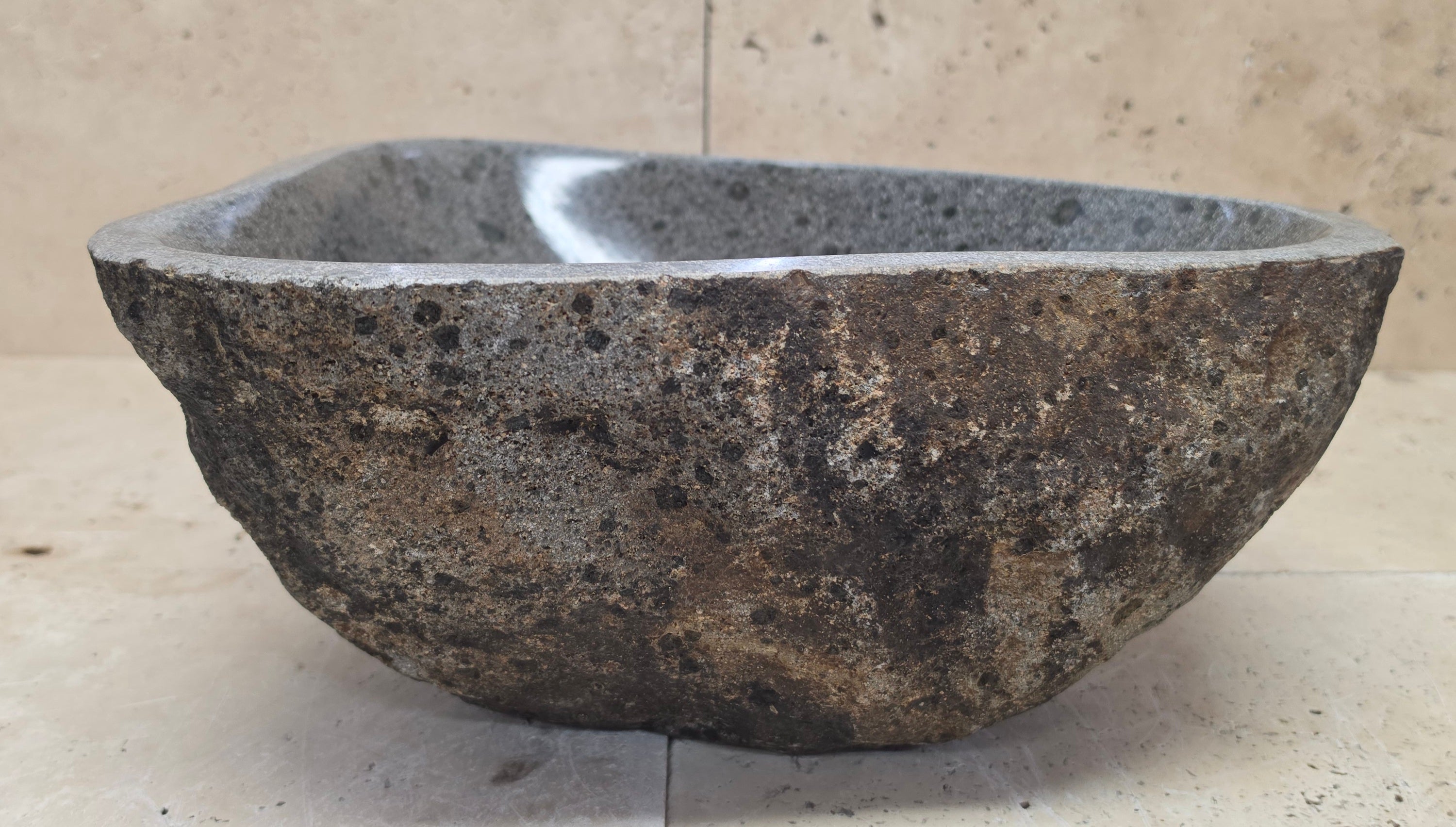 Handmade Natural Oval River Stone  Bathroom Basin  RS 2409134