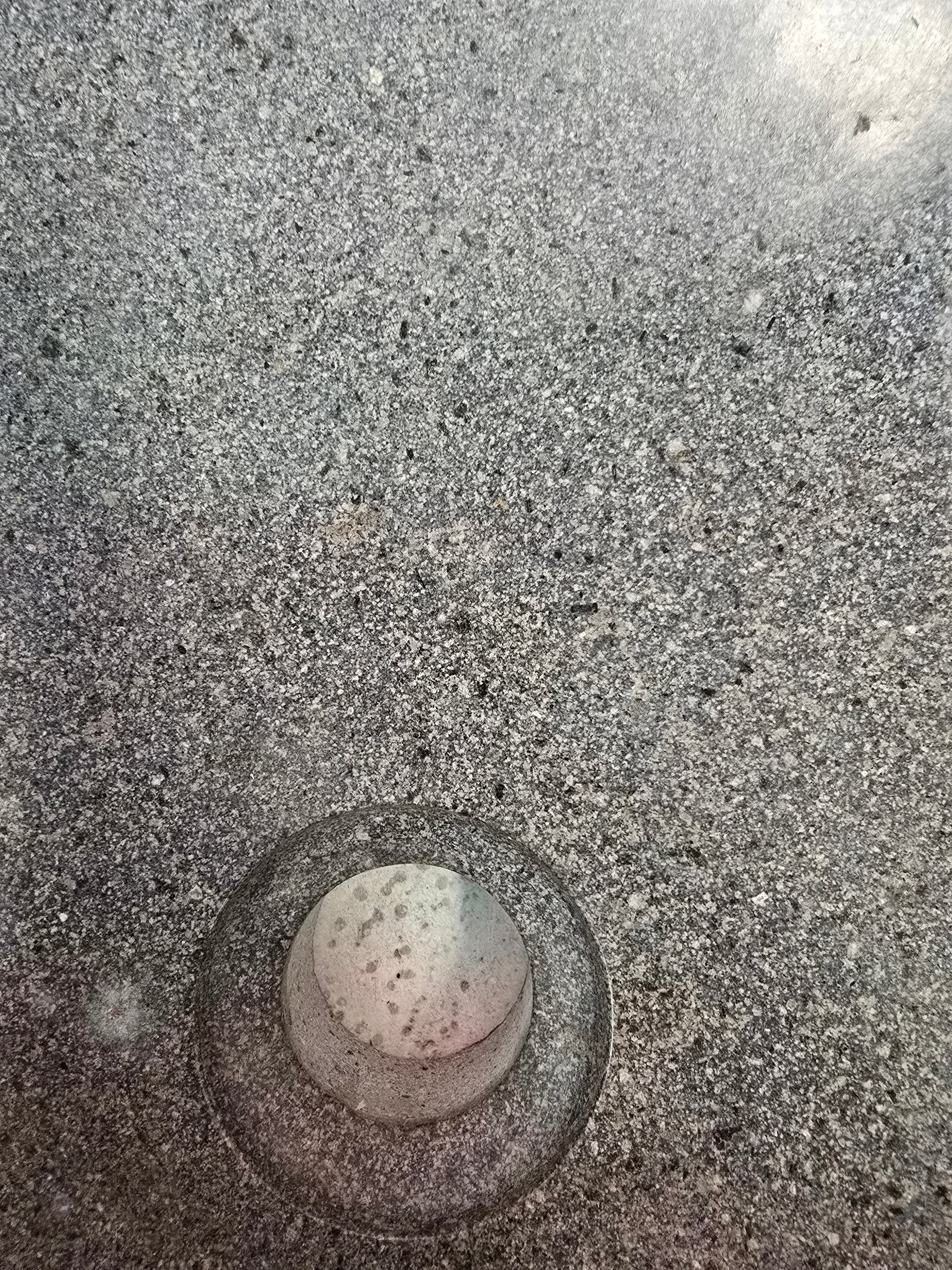 Handmade Natural Oval River Stone  Bathroom Basin  RM 2409002