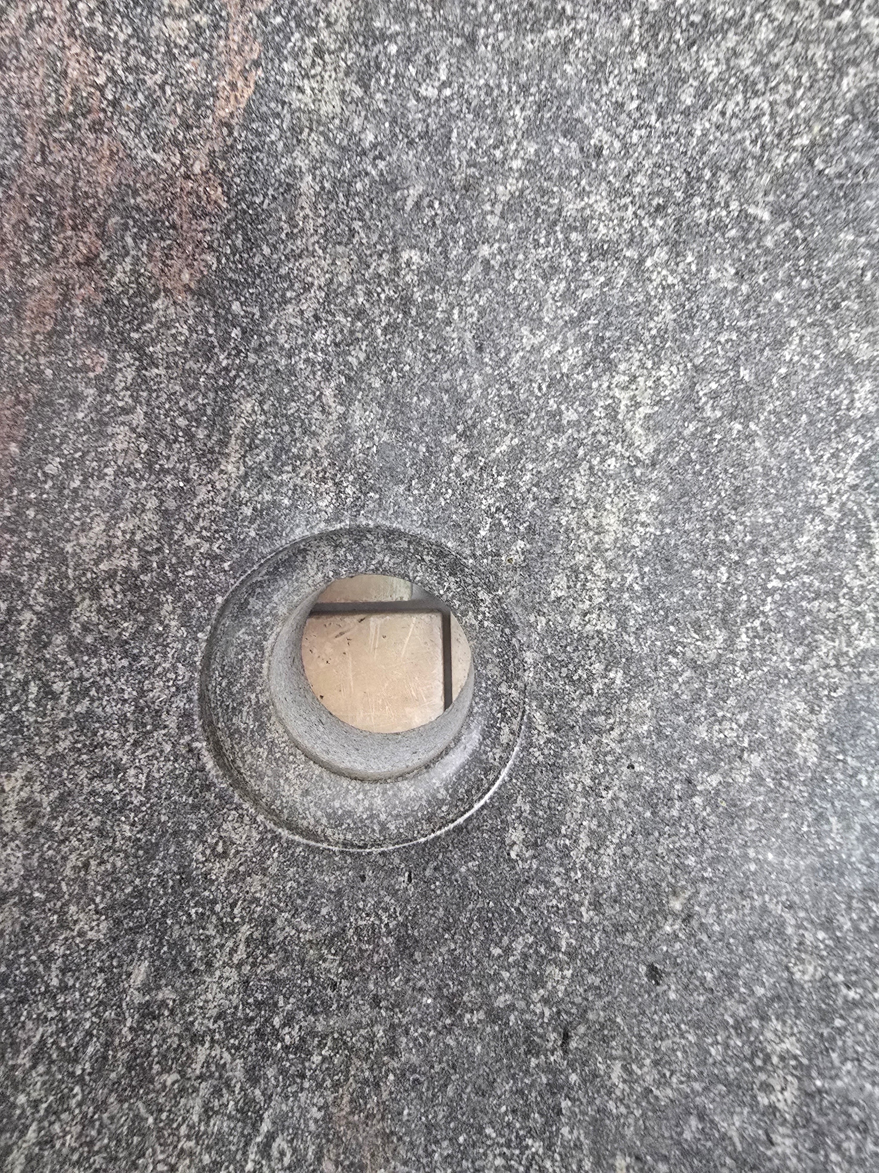 Handmade Natural Oval River Stone  Bathroom Basin  RM 2409102