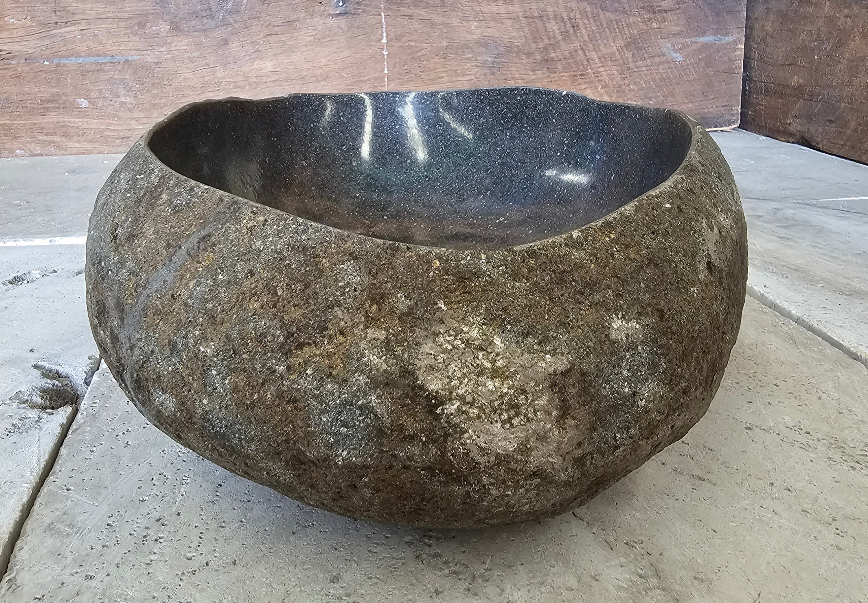 Handmade Natural Oval River Stone  Bathroom Basin  RVM 2409024
