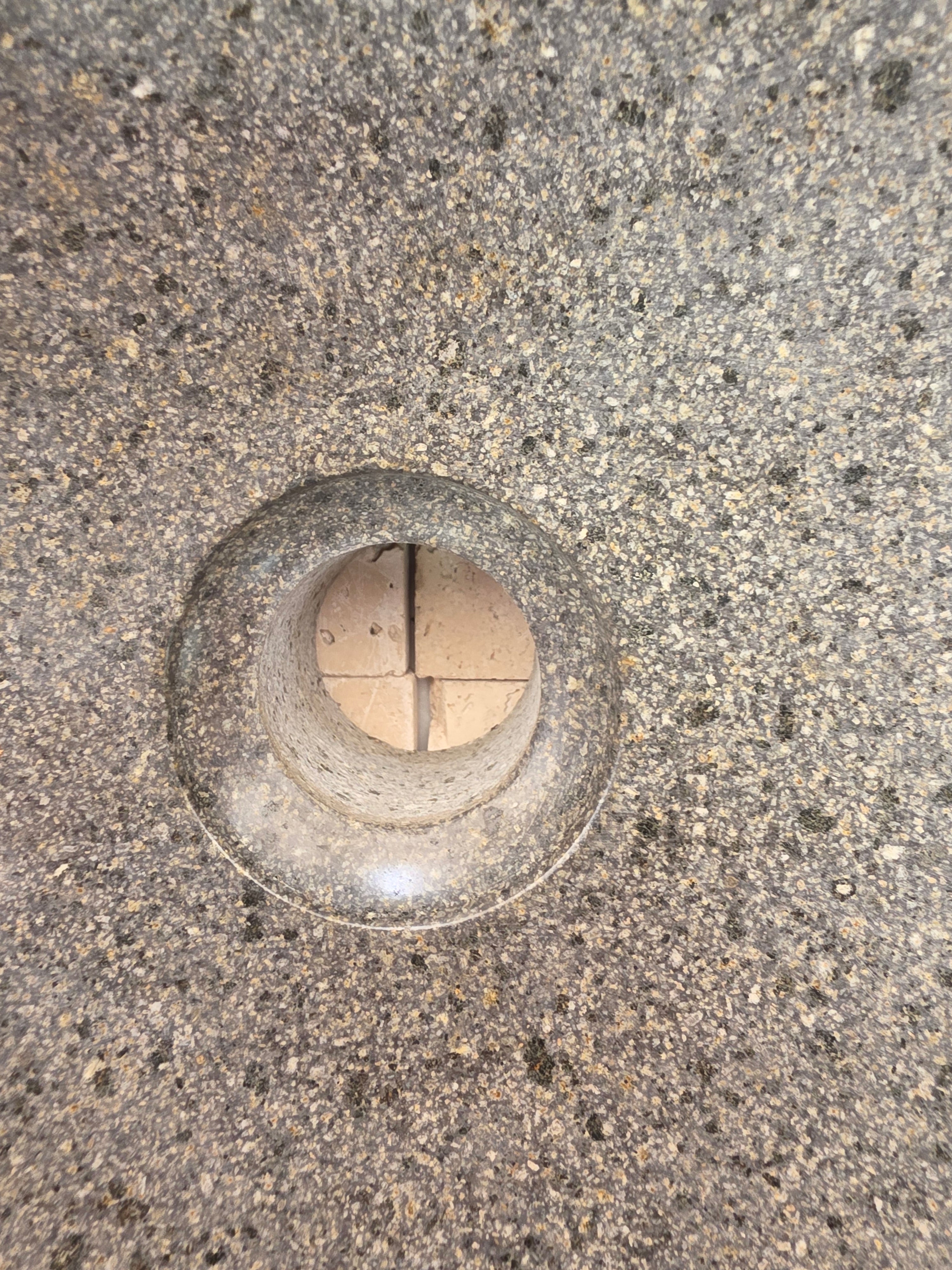 Handmade Natural Oval River Stone  Bathroom Basin  RS 2409135