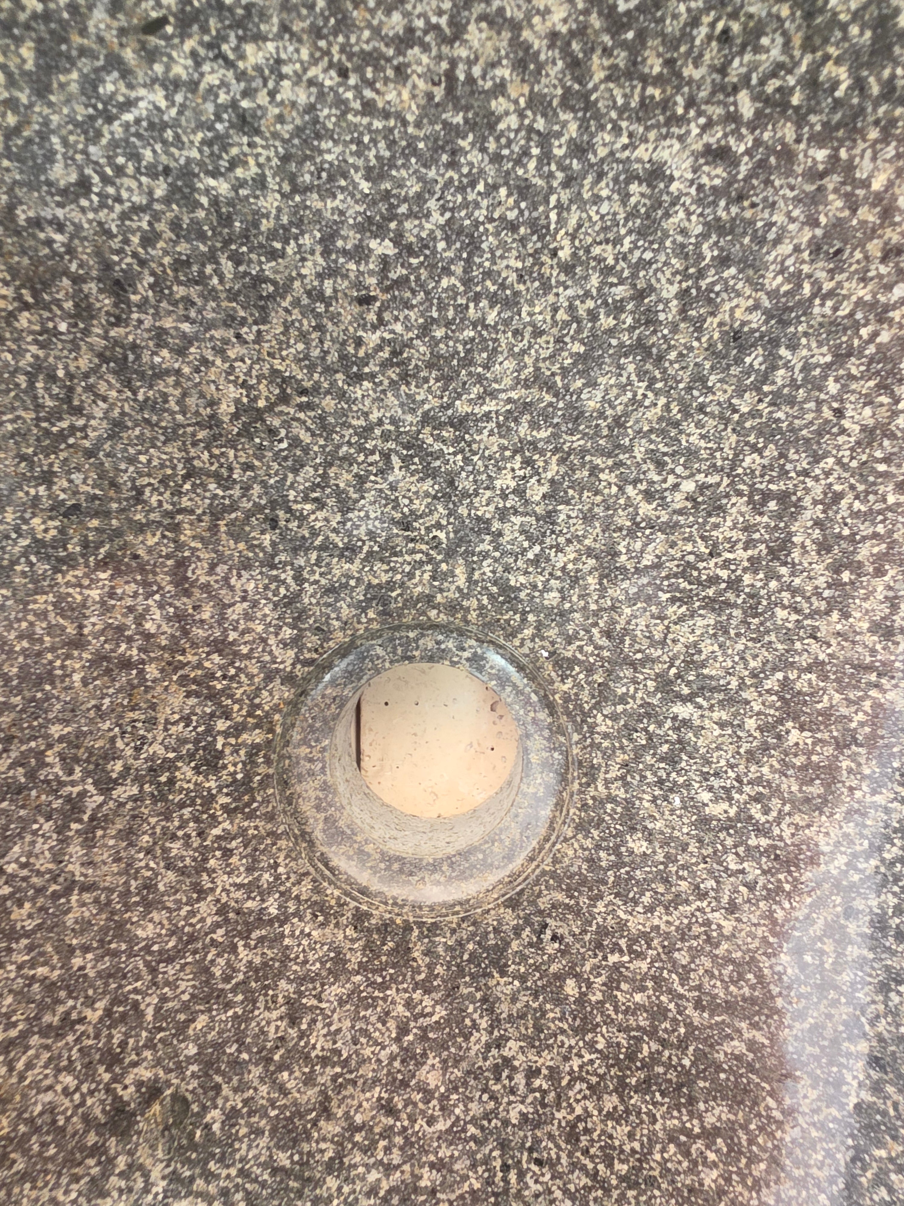 Handmade Natural Oval River Stone  Bathroom Basin  RM 25072095
