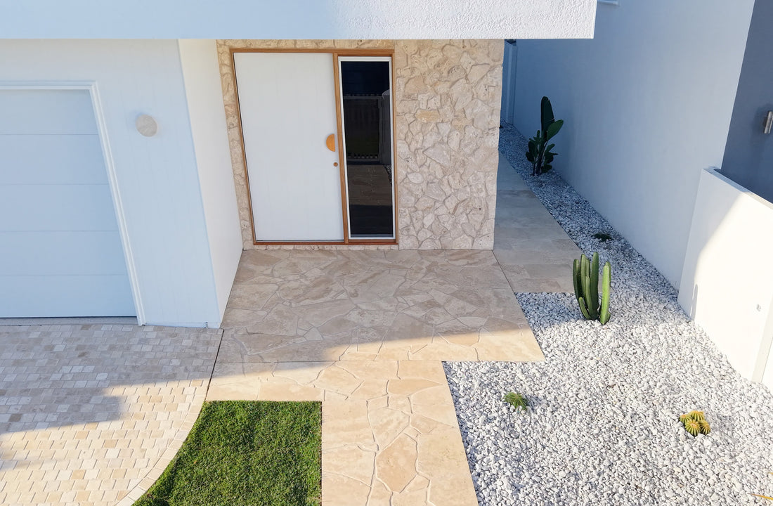 Cream travertine tiles