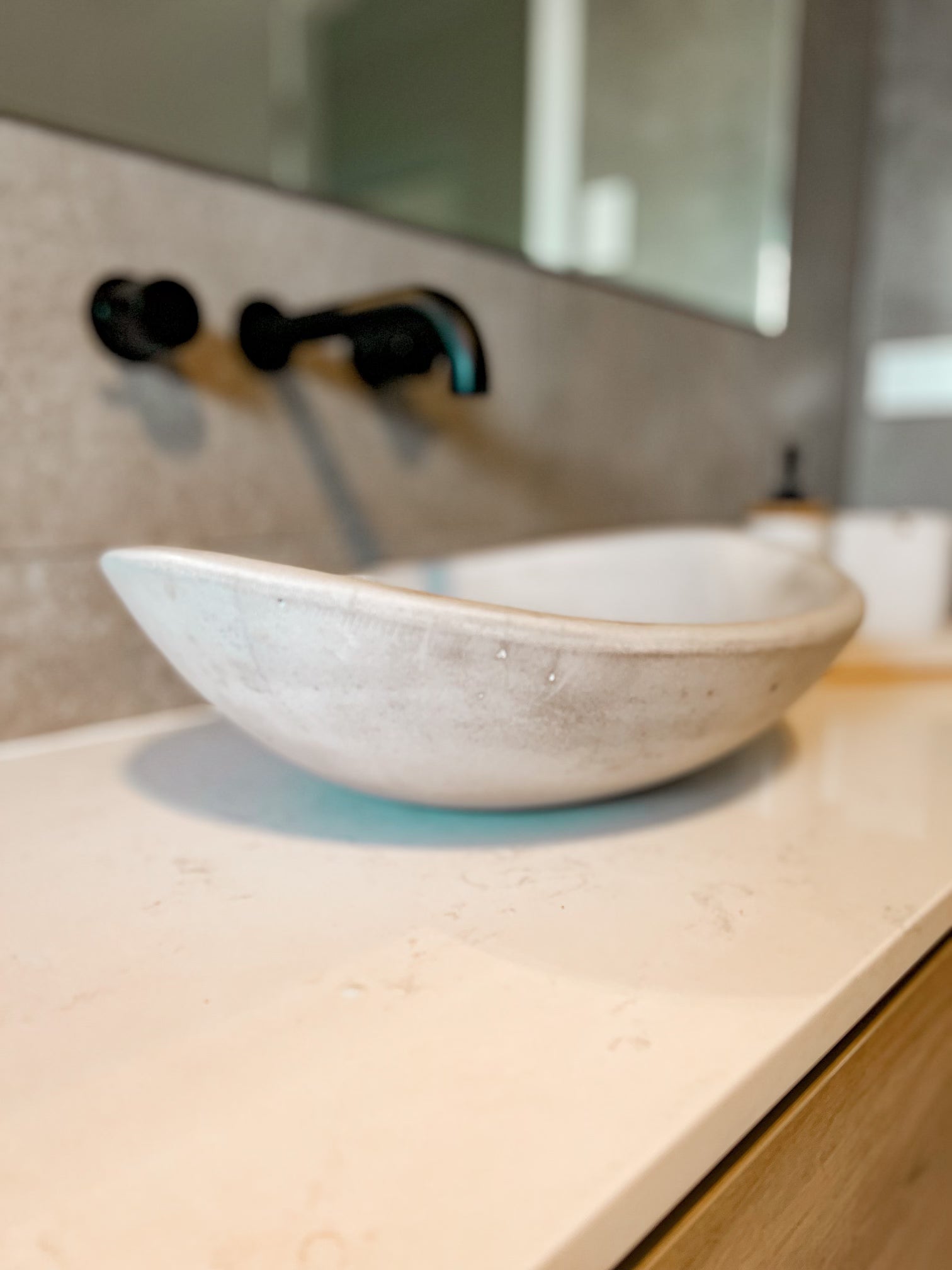 Oval Concrete Bathroom Vanity Wash Basin EF31 Stone and Rock
